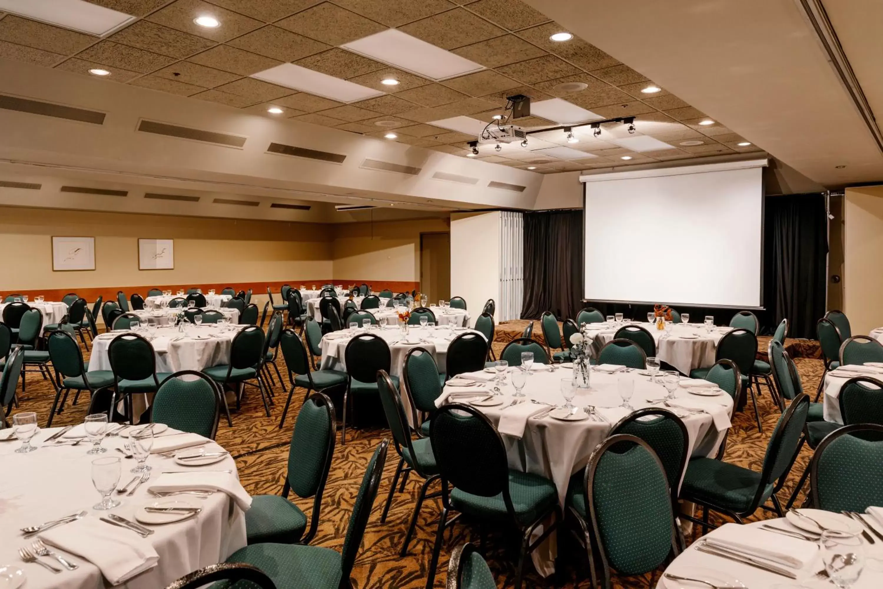 Banquet/Function facilities, Banquet Facilities in Forest Park Hotel