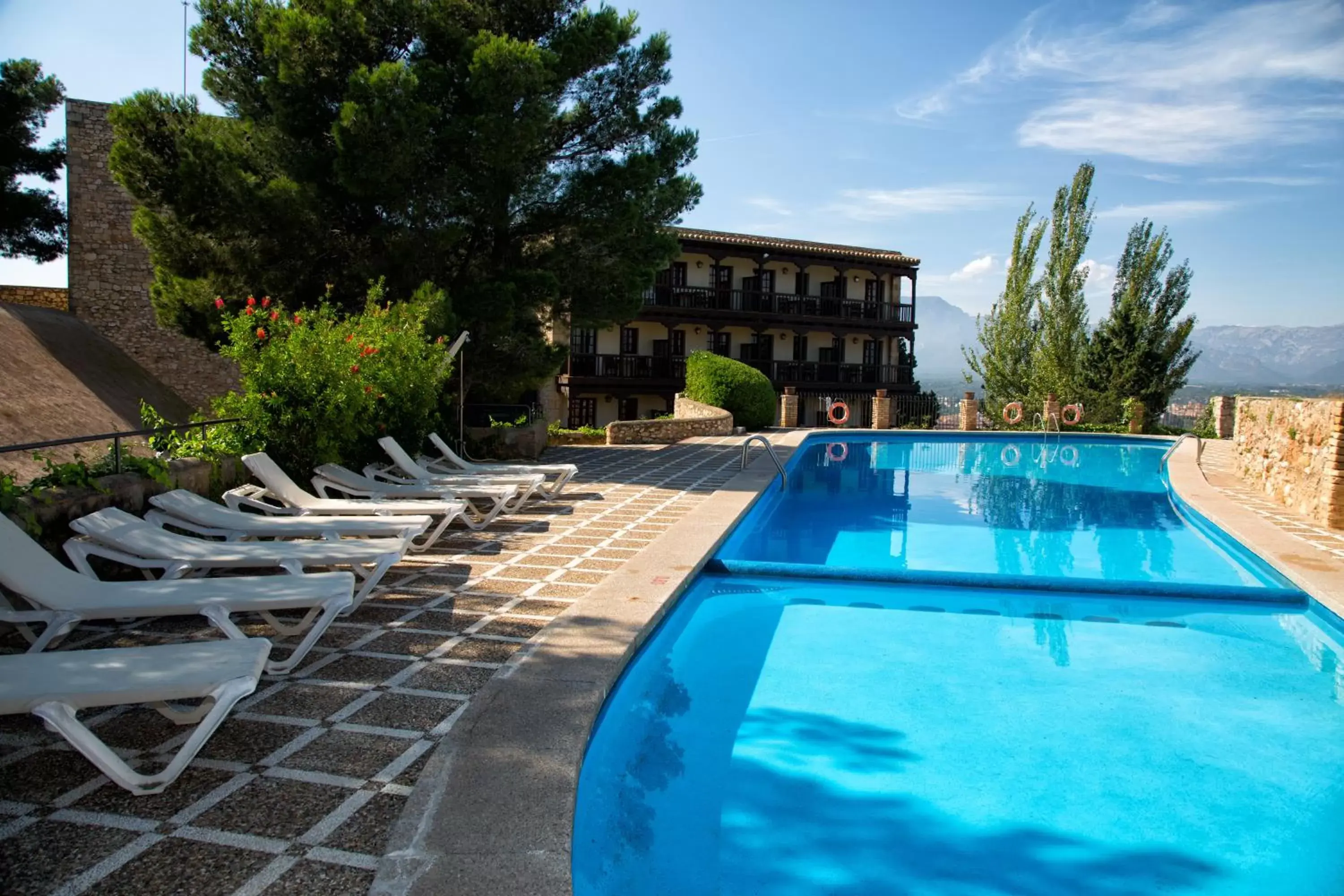 Pool view, Swimming Pool in Parador de Tortosa