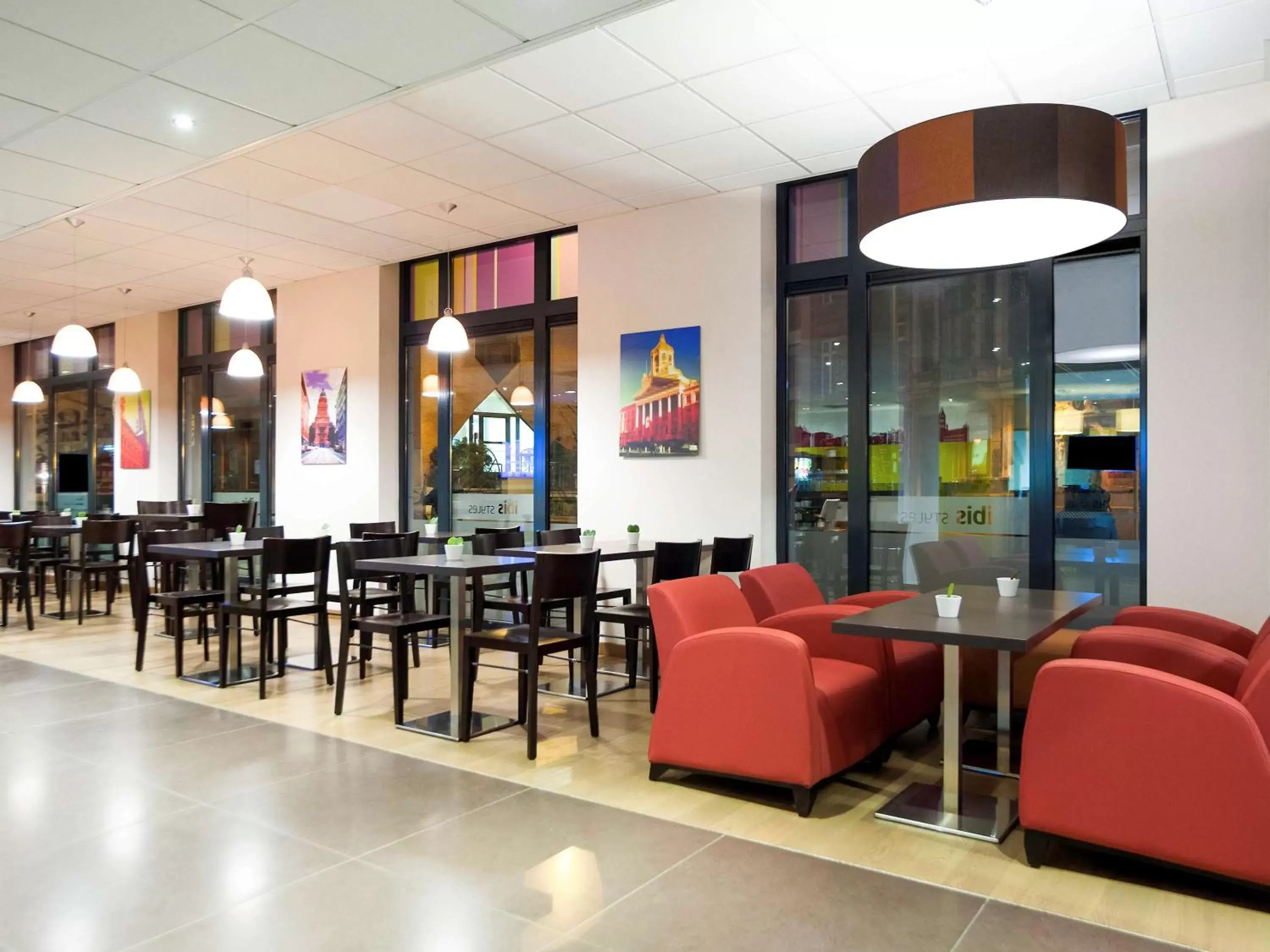 Lounge or bar, Restaurant/Places to Eat in ibis Styles Hotel Brussels Centre Stéphanie