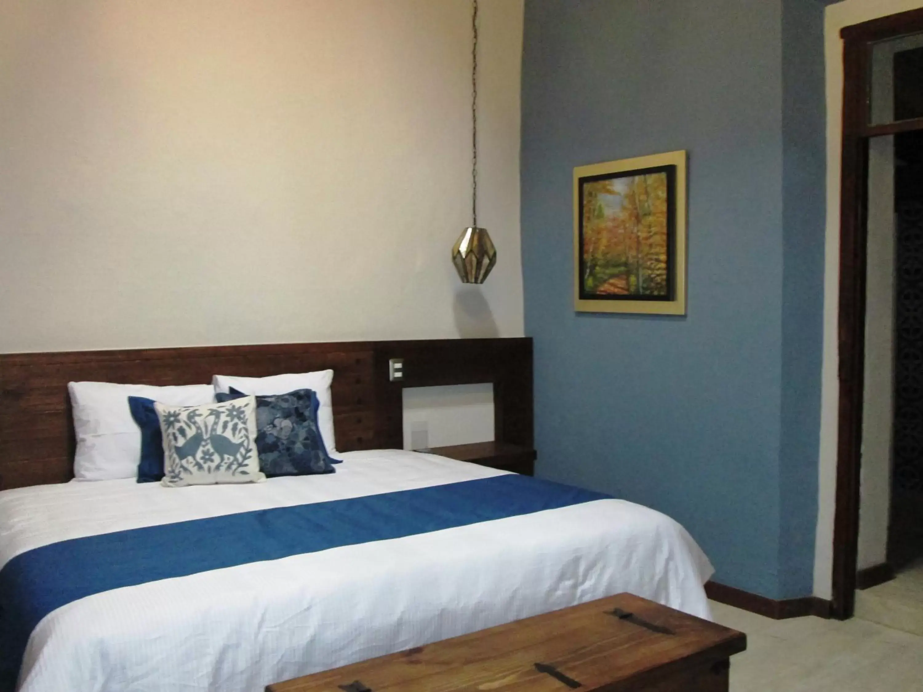 Photo of the whole room, Bed in Hotel Boutique Casa Altamira
