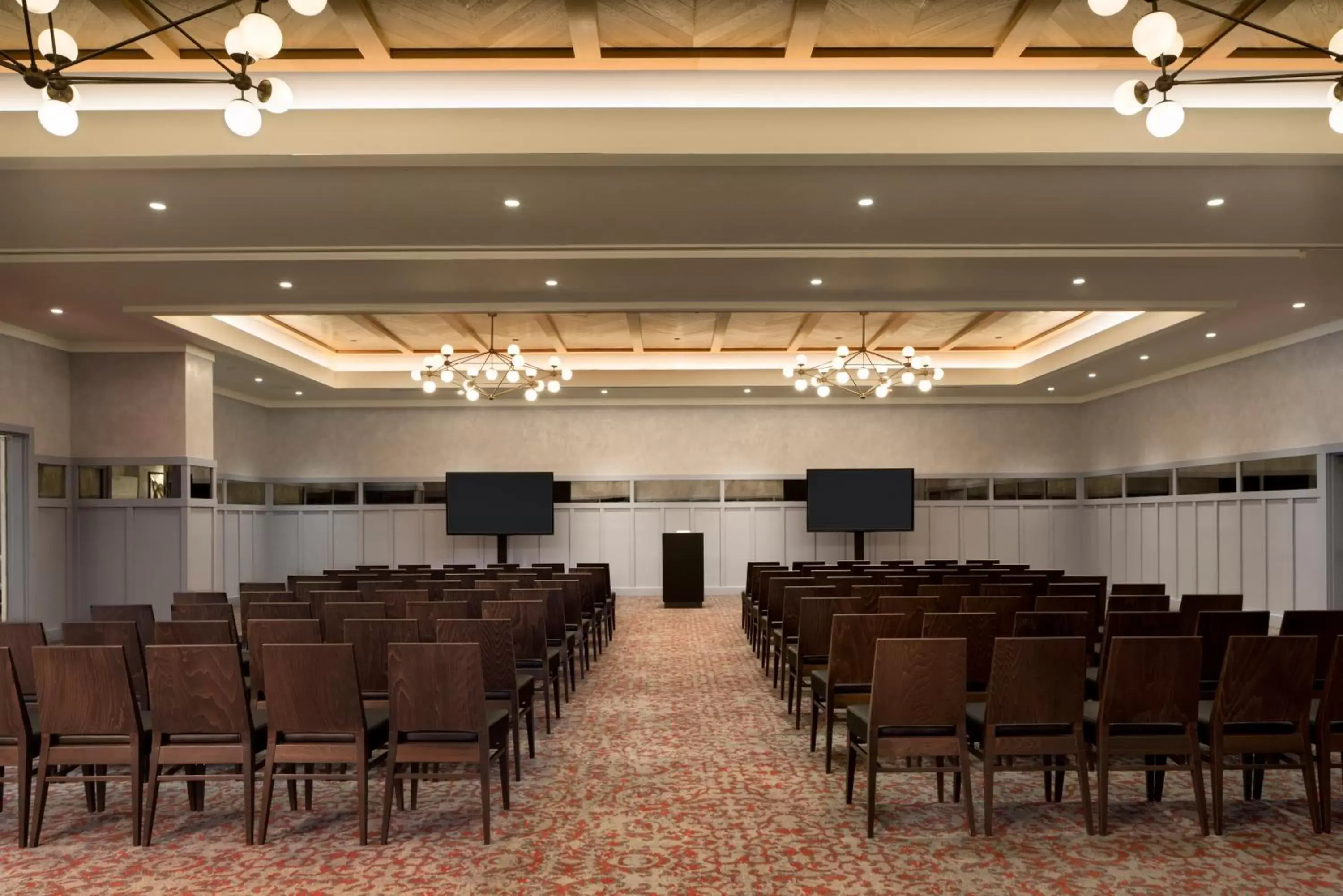 Meeting/conference room in Kimpton Journeyman Hotel, an IHG Hotel
