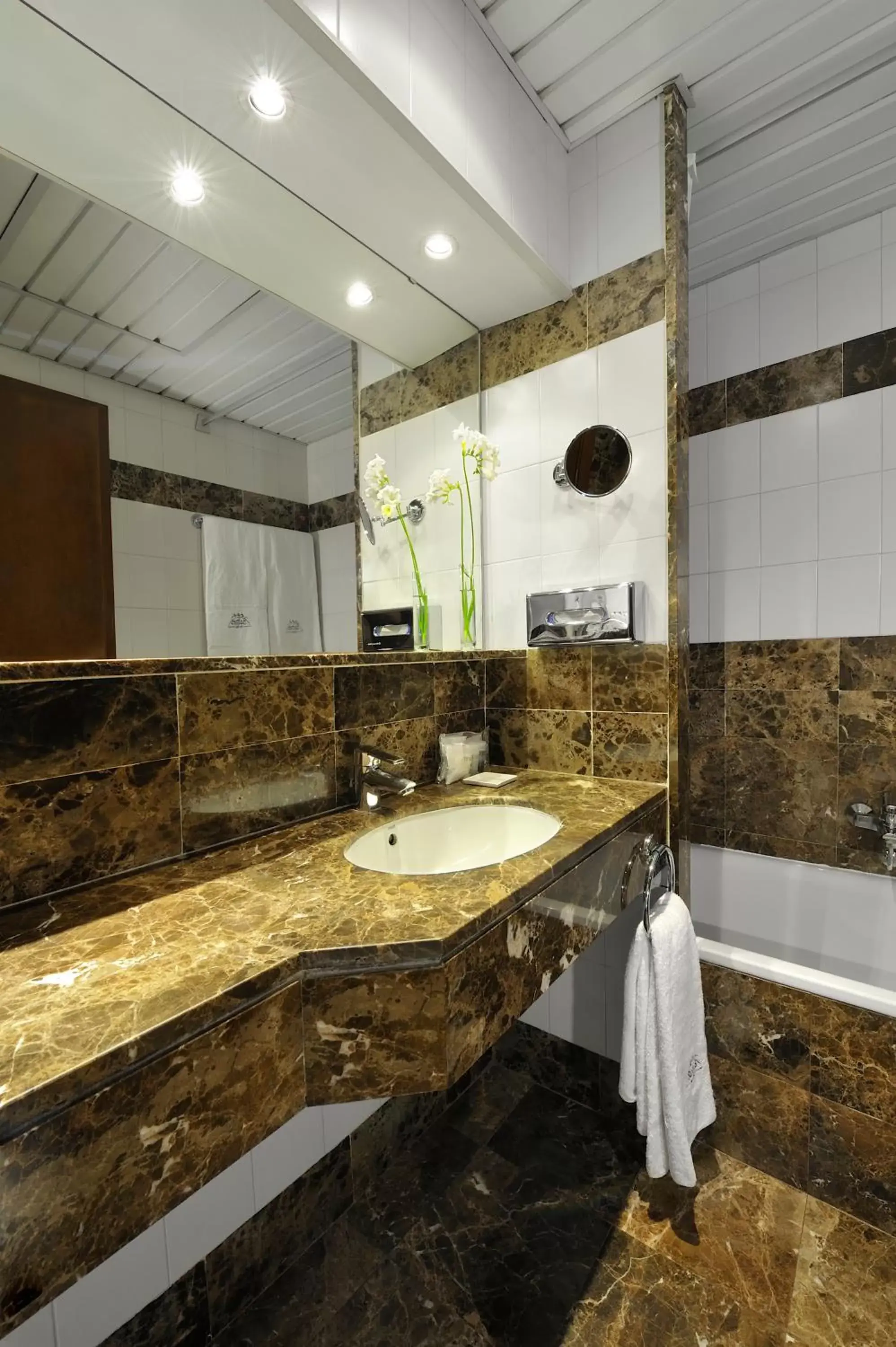 Bathroom in Hotel Balmes, a member of Preferred Hotels & Resorts
