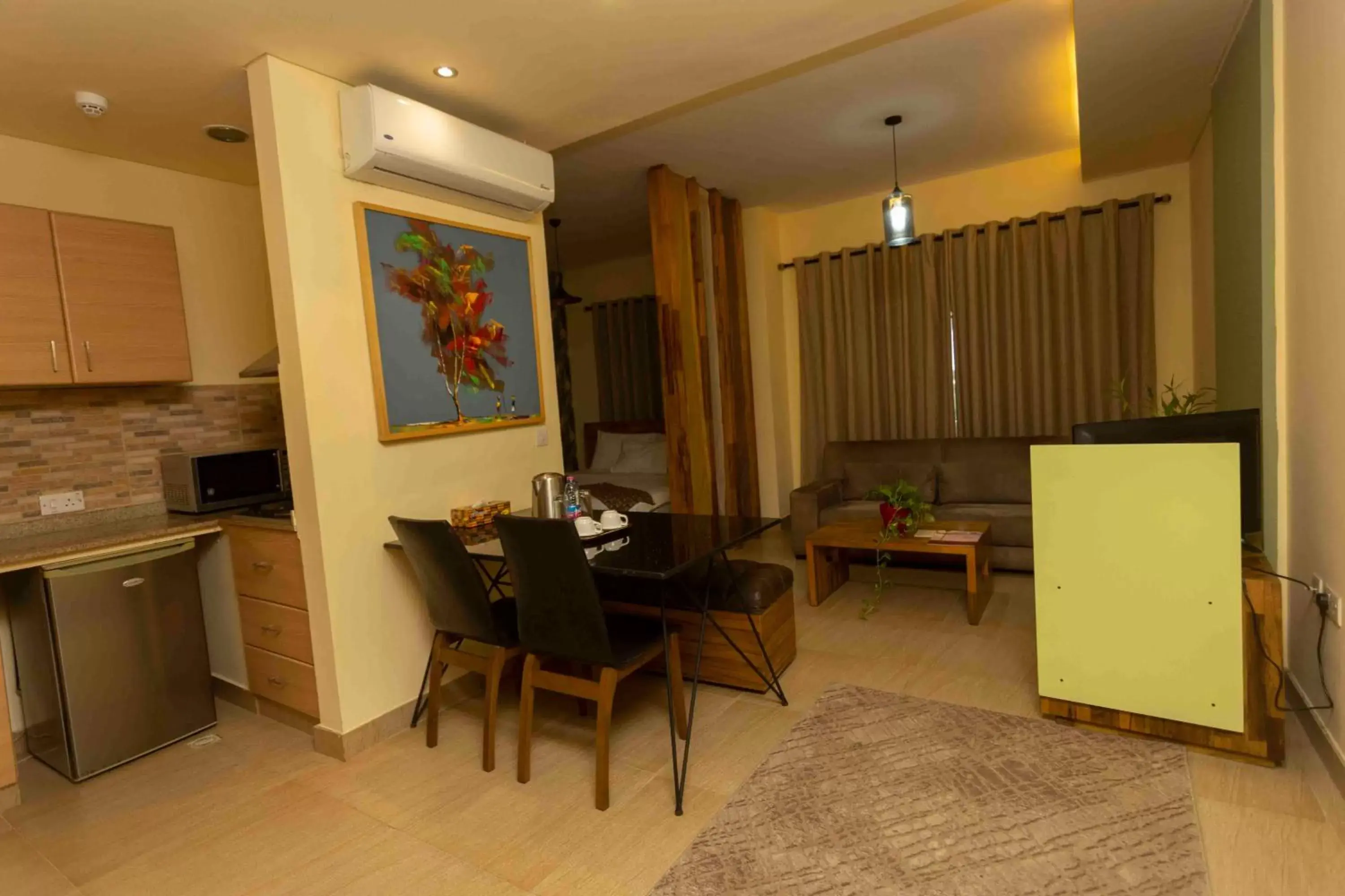 Dining Area in Roots Apartment Hotel