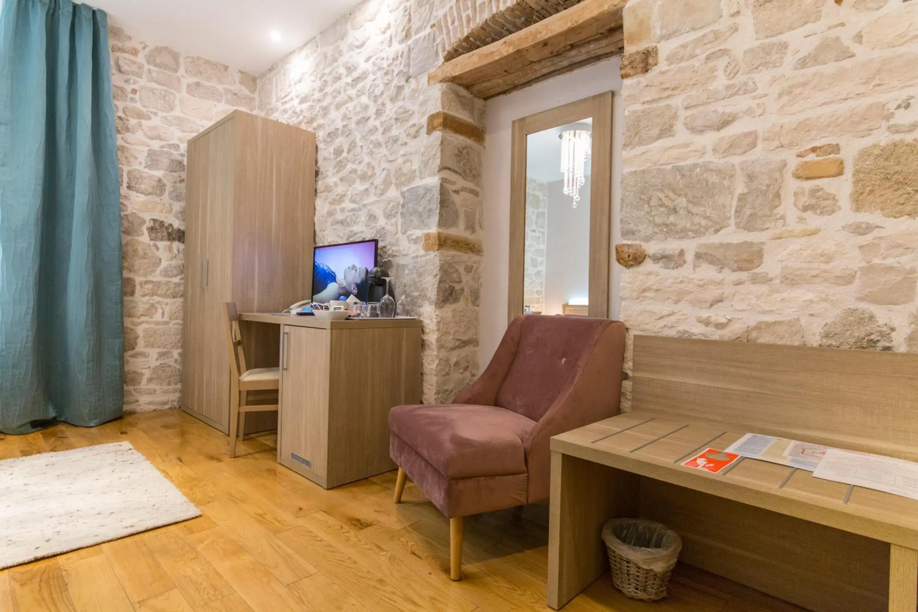 Seating Area in Tifani Luxury Rooms