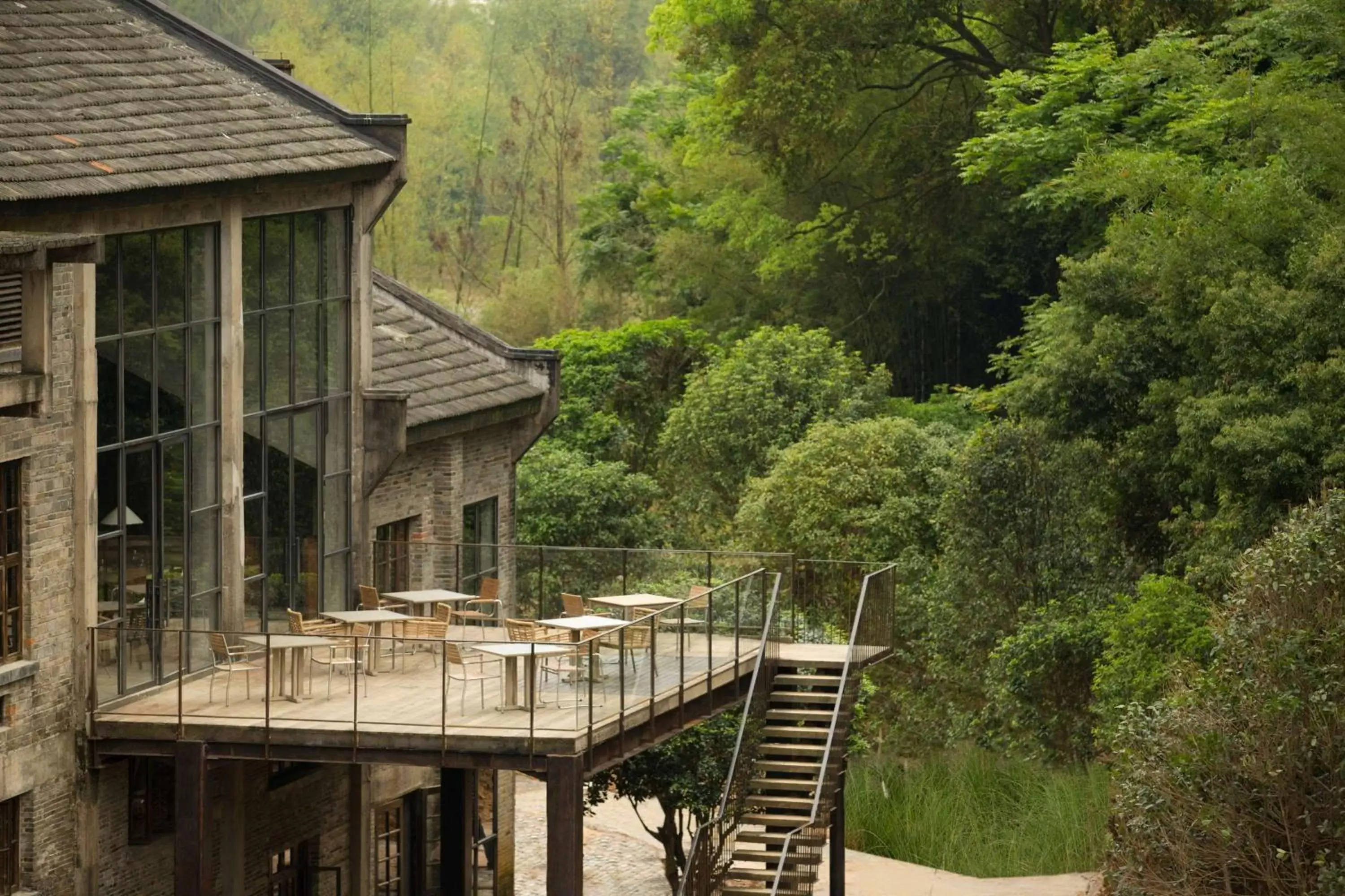 Restaurant/places to eat in Yangshuo Sugar House