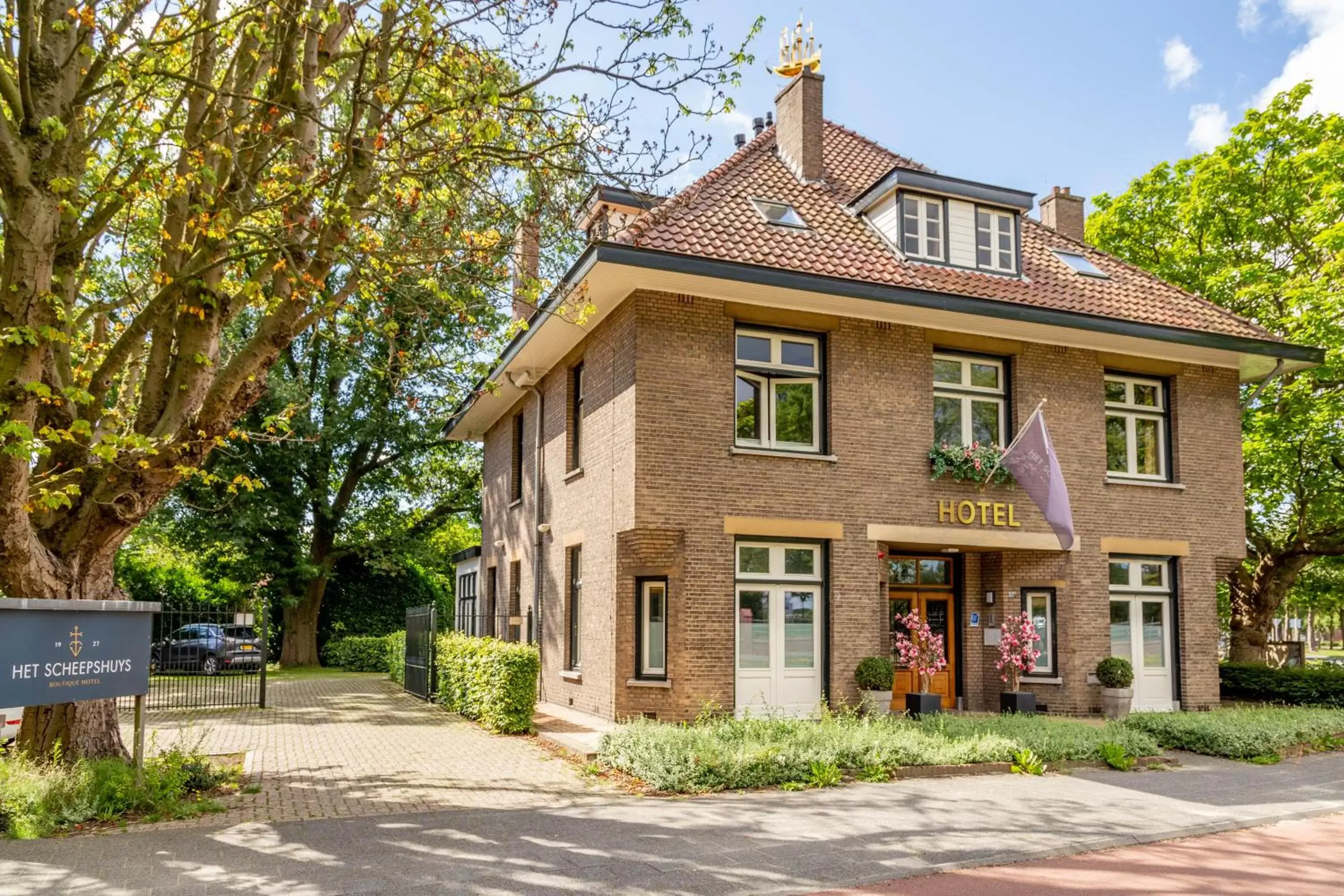 Property Building in Boutique Hotel Het Scheepshuys