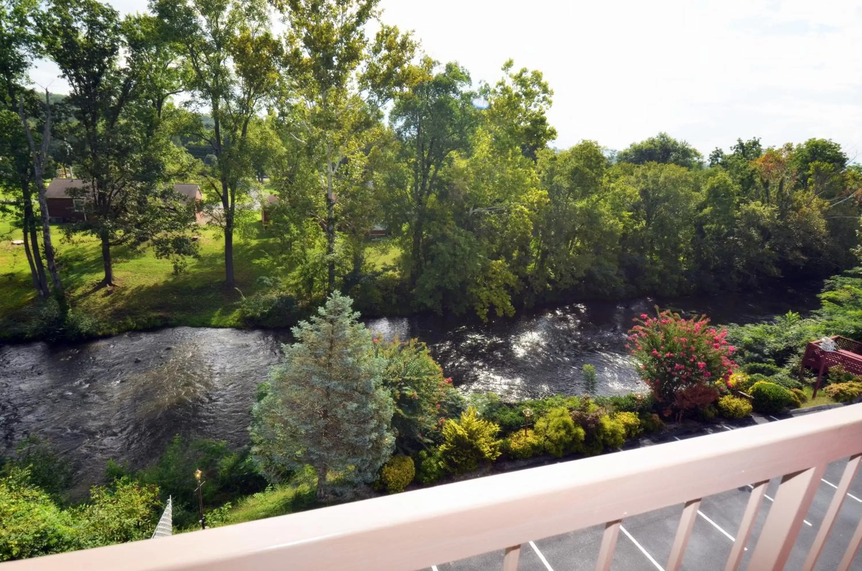 River view in Rivergate Mountain Lodge