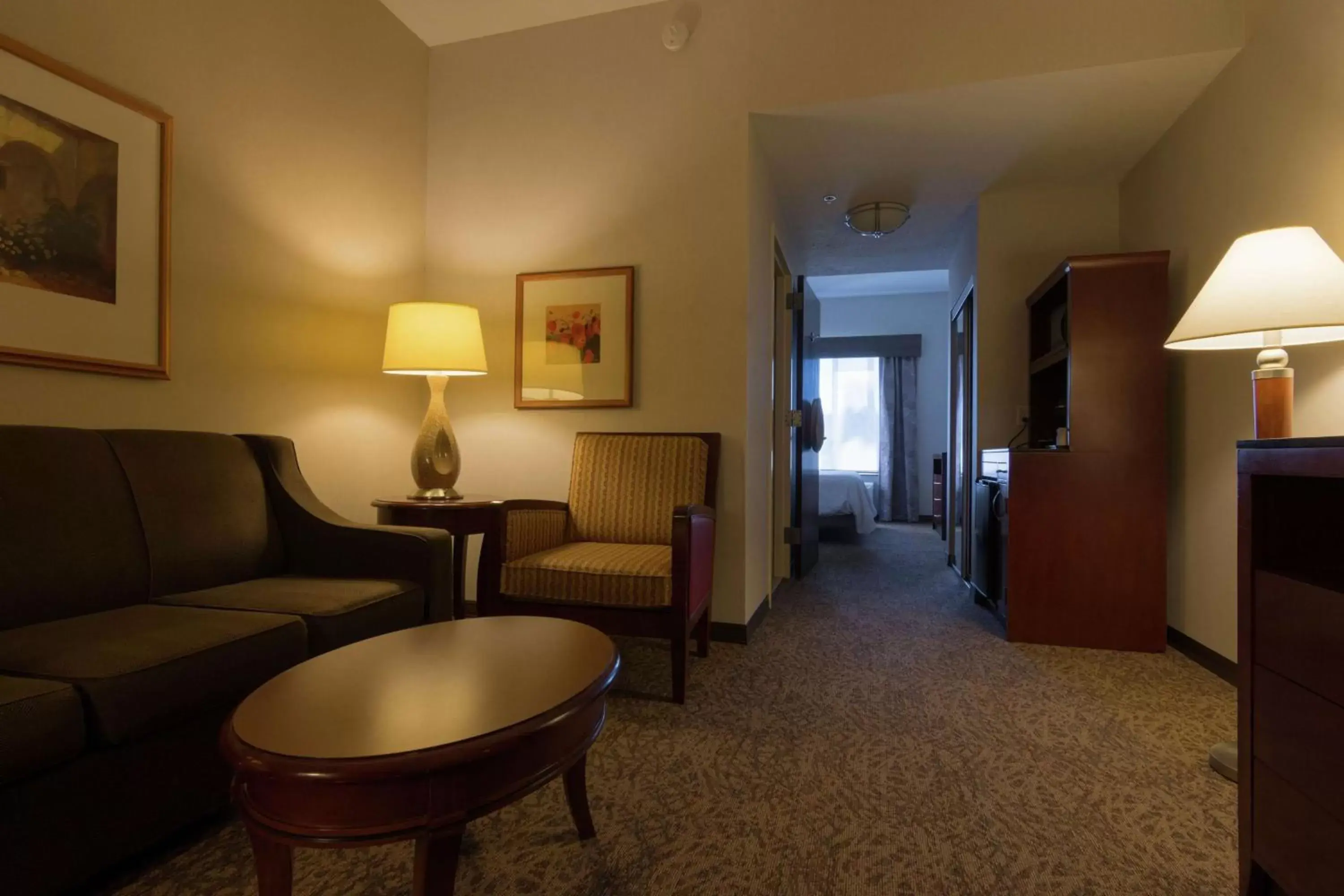 Living room, Seating Area in Hilton Garden Inn Bangor