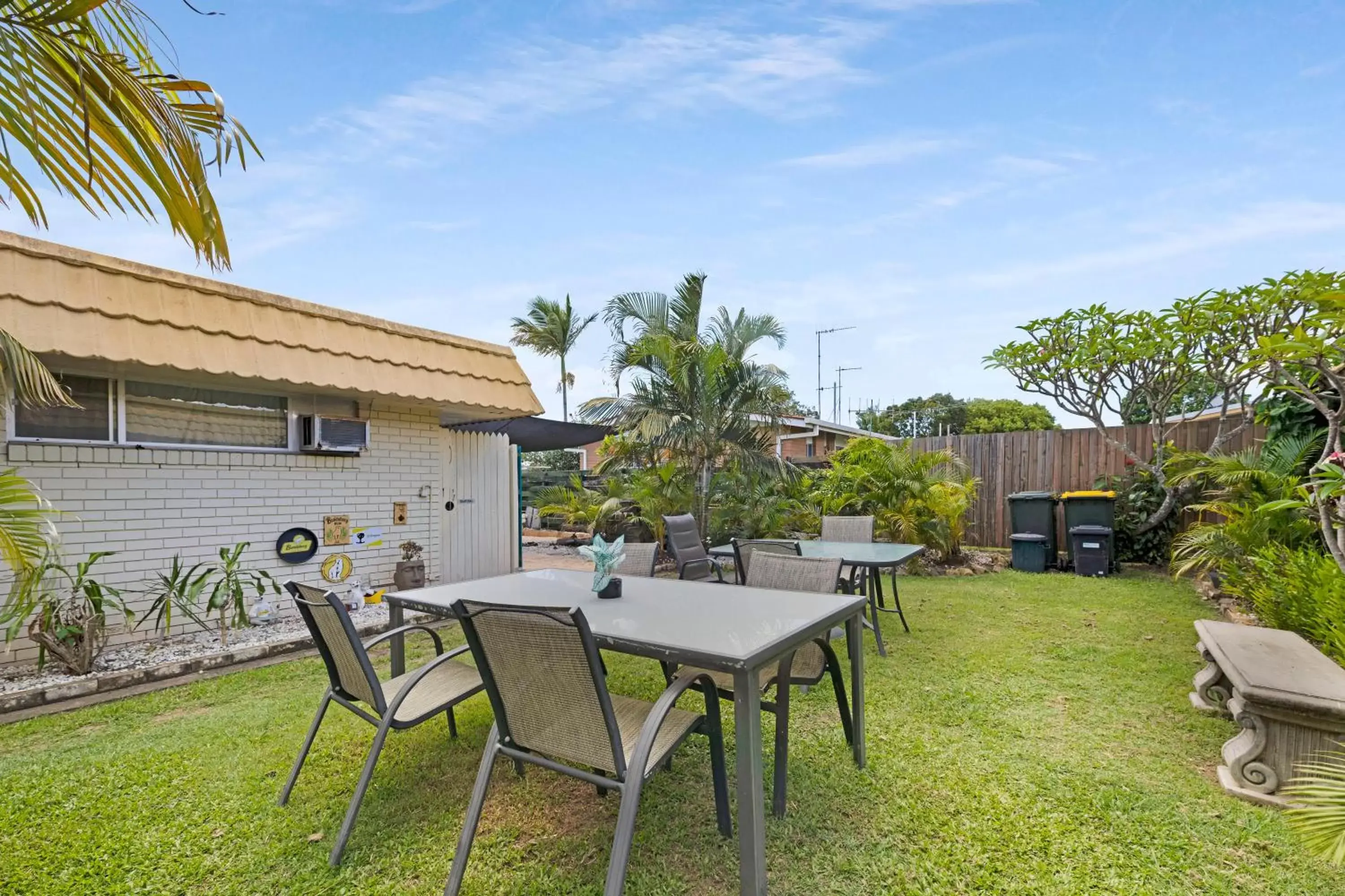 Garden in Bundaberg Coral Villa Motor Inn