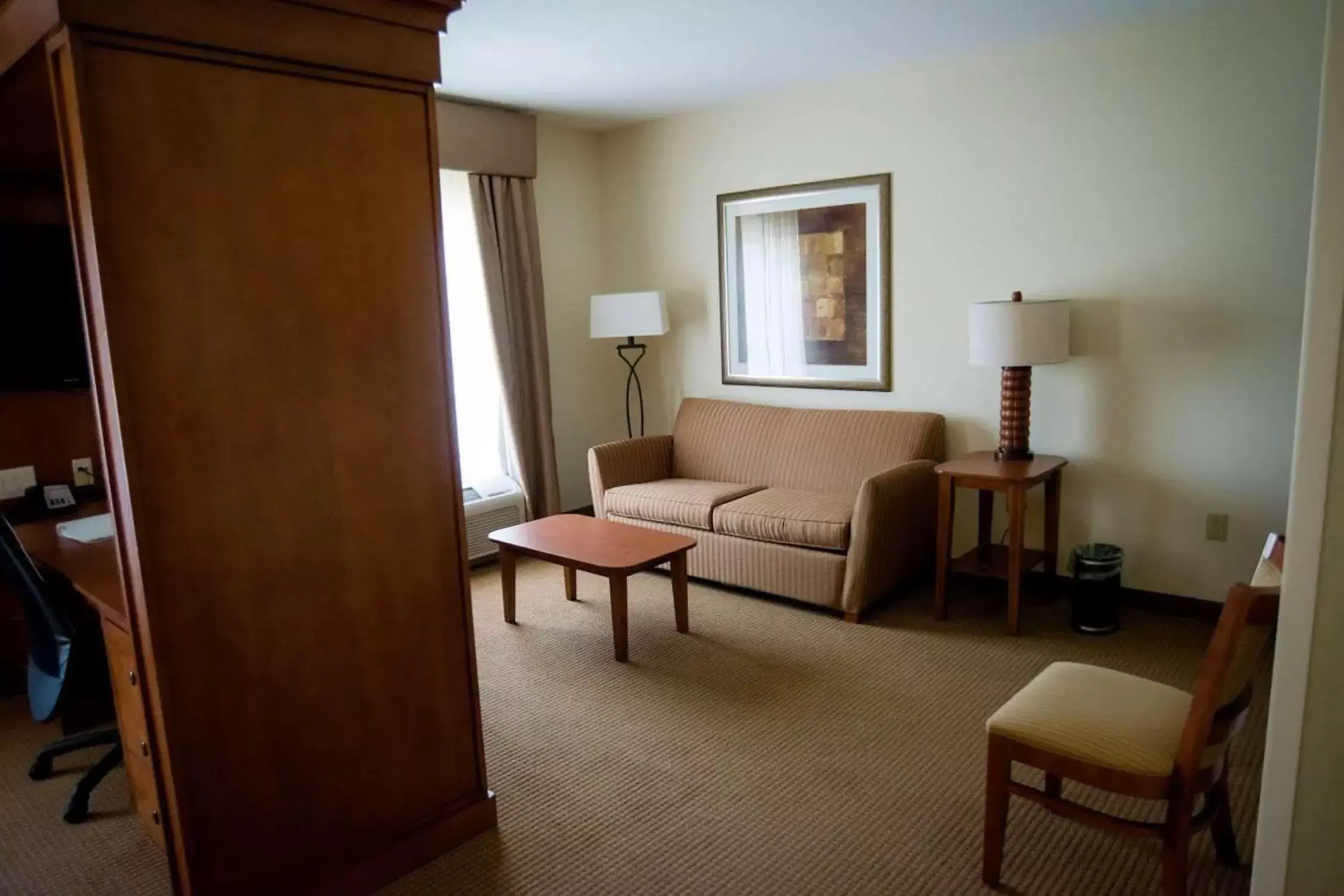 Living room, Seating Area in Hampton Inn & Suites Radcliff/Fort Knox