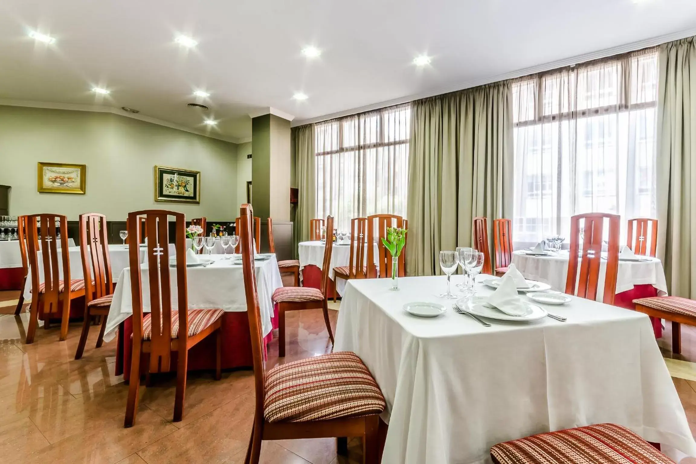 Restaurant/places to eat in Galicia Palace Restaurant/places to eat in Galicia Palace