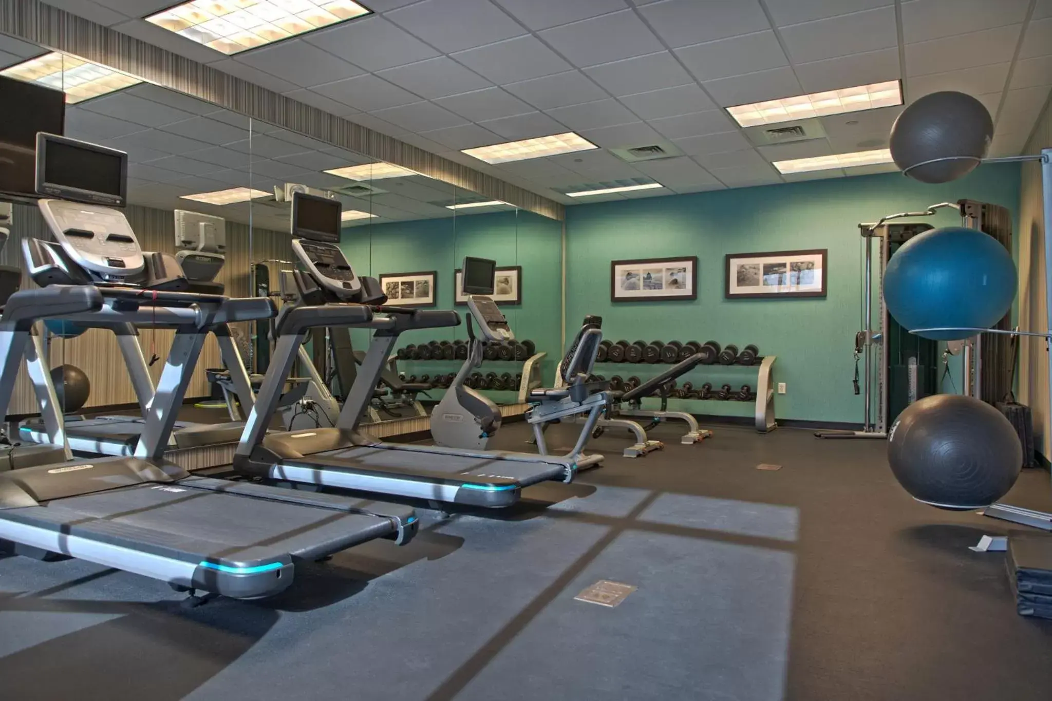 Fitness centre/facilities, Fitness Center/Facilities in Holiday Inn Hotel & Suites Northwest San Antonio, an IHG Hotel