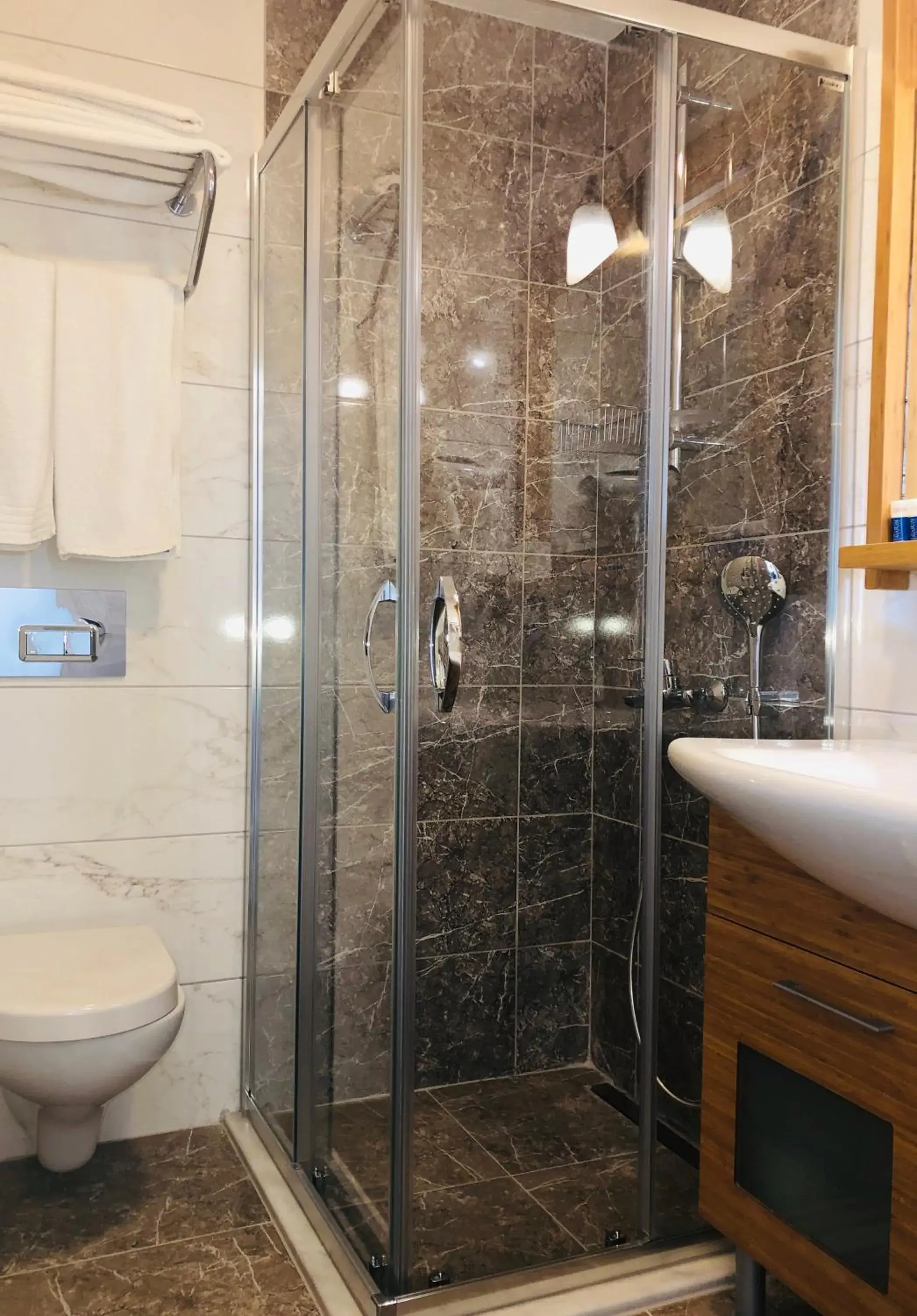 Shower, Bathroom in My Marin Otel