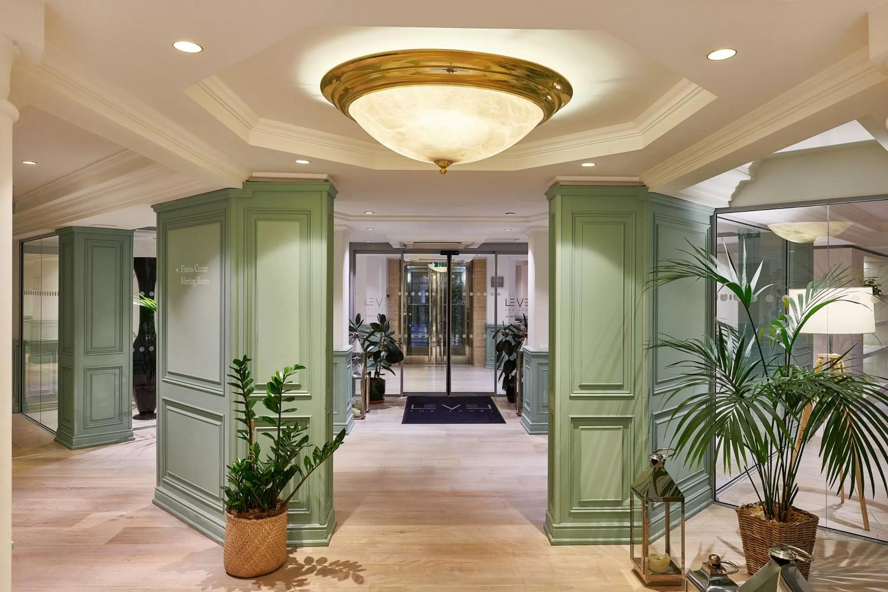 Lobby or reception in Melia White House Hotel