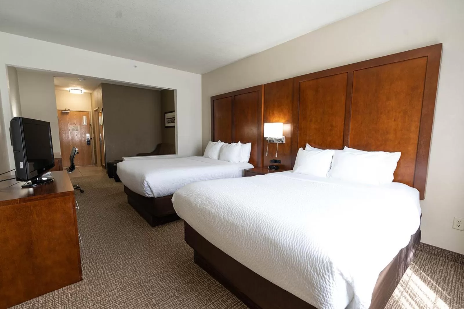 Bed in Rapid River Lodge