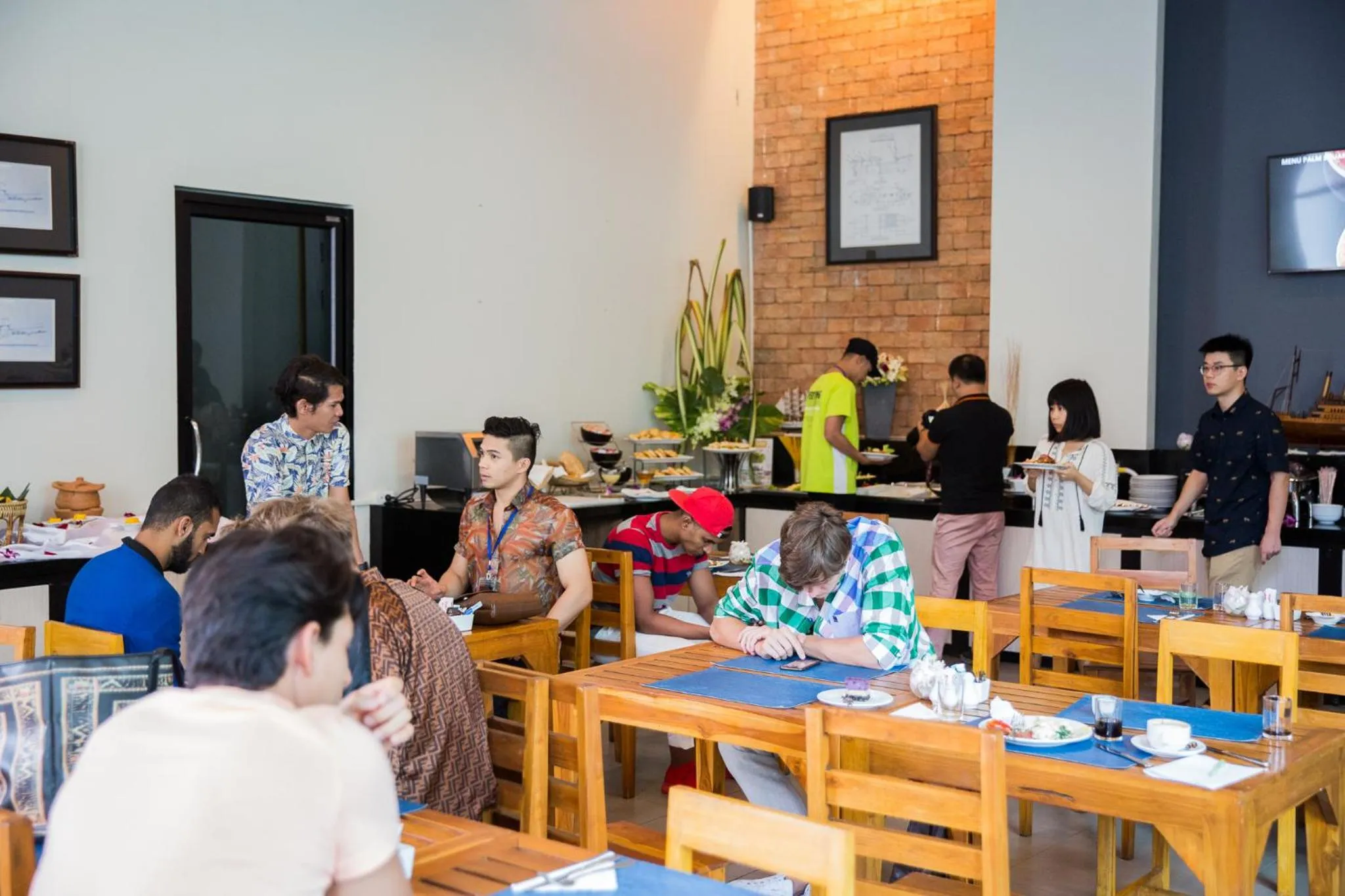 Breakfast in Sugar Palm Grand Hillside - SHA Plus