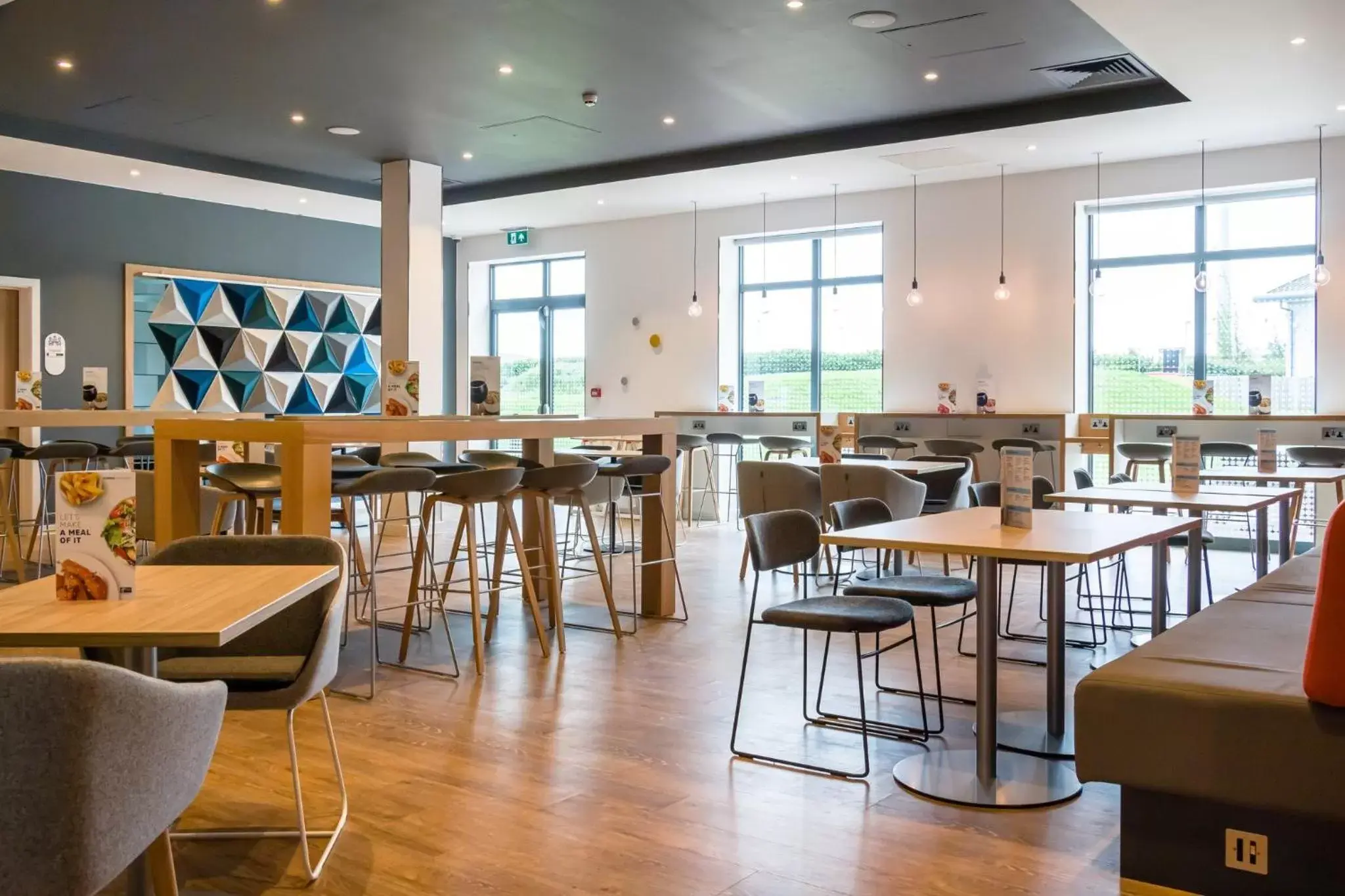 Restaurant/Places to Eat in Holiday Inn Express - Bodmin - Victoria Junction, an IHG Hotel