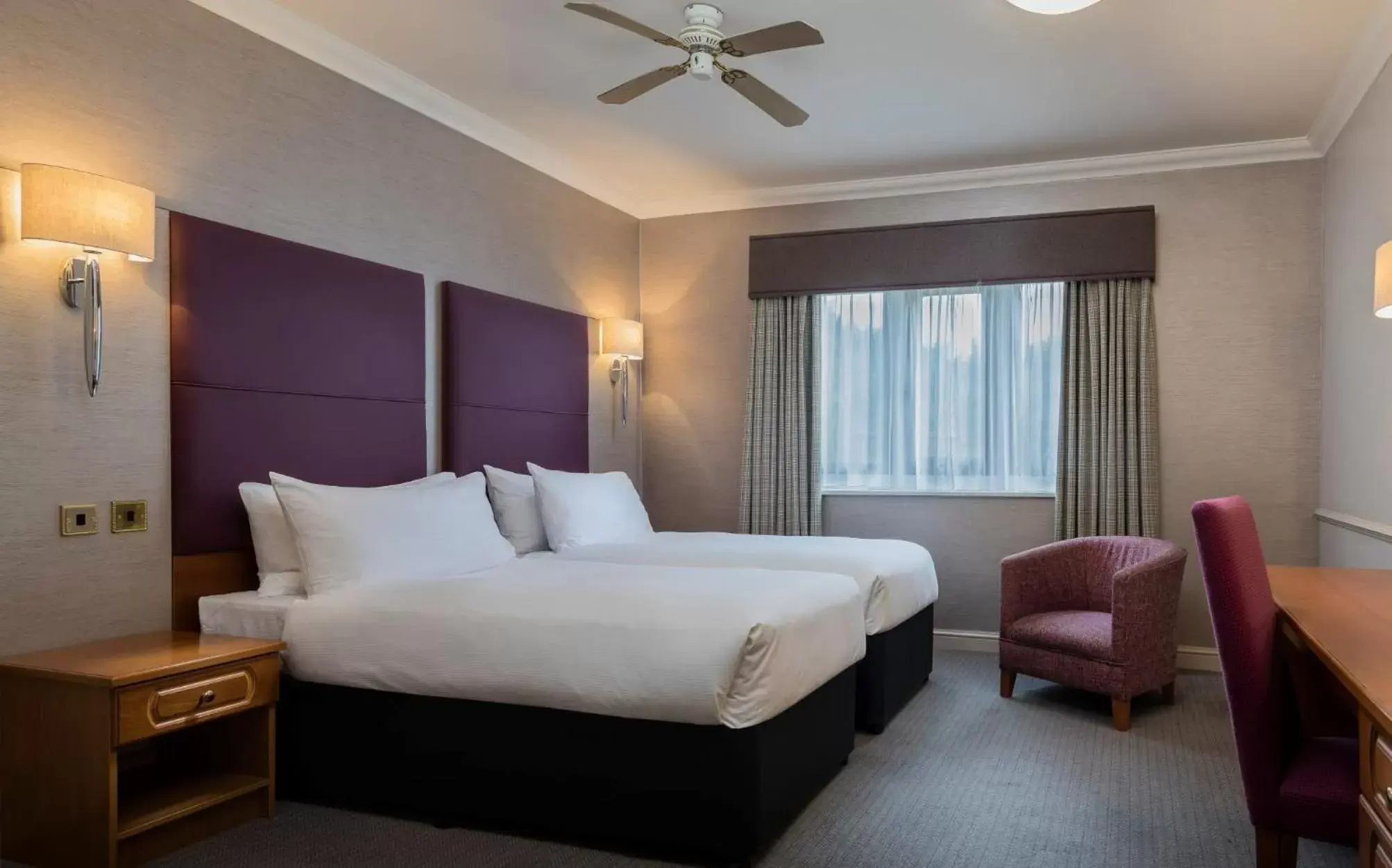 Bed in Dunston Hall Hotel, Spa & Golf Resort