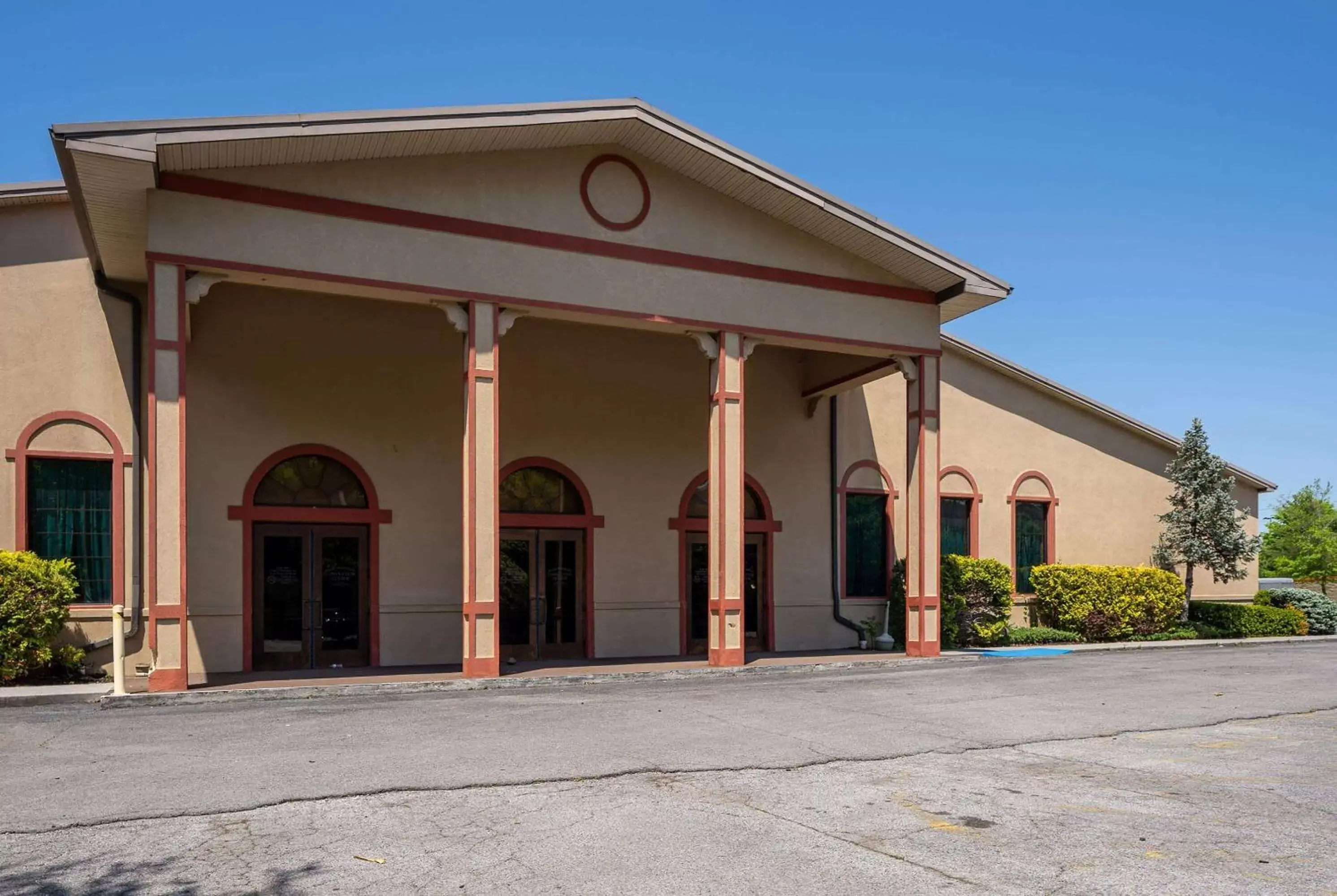 Property Building in Days Inn By Wyndham Pigeon Forge South