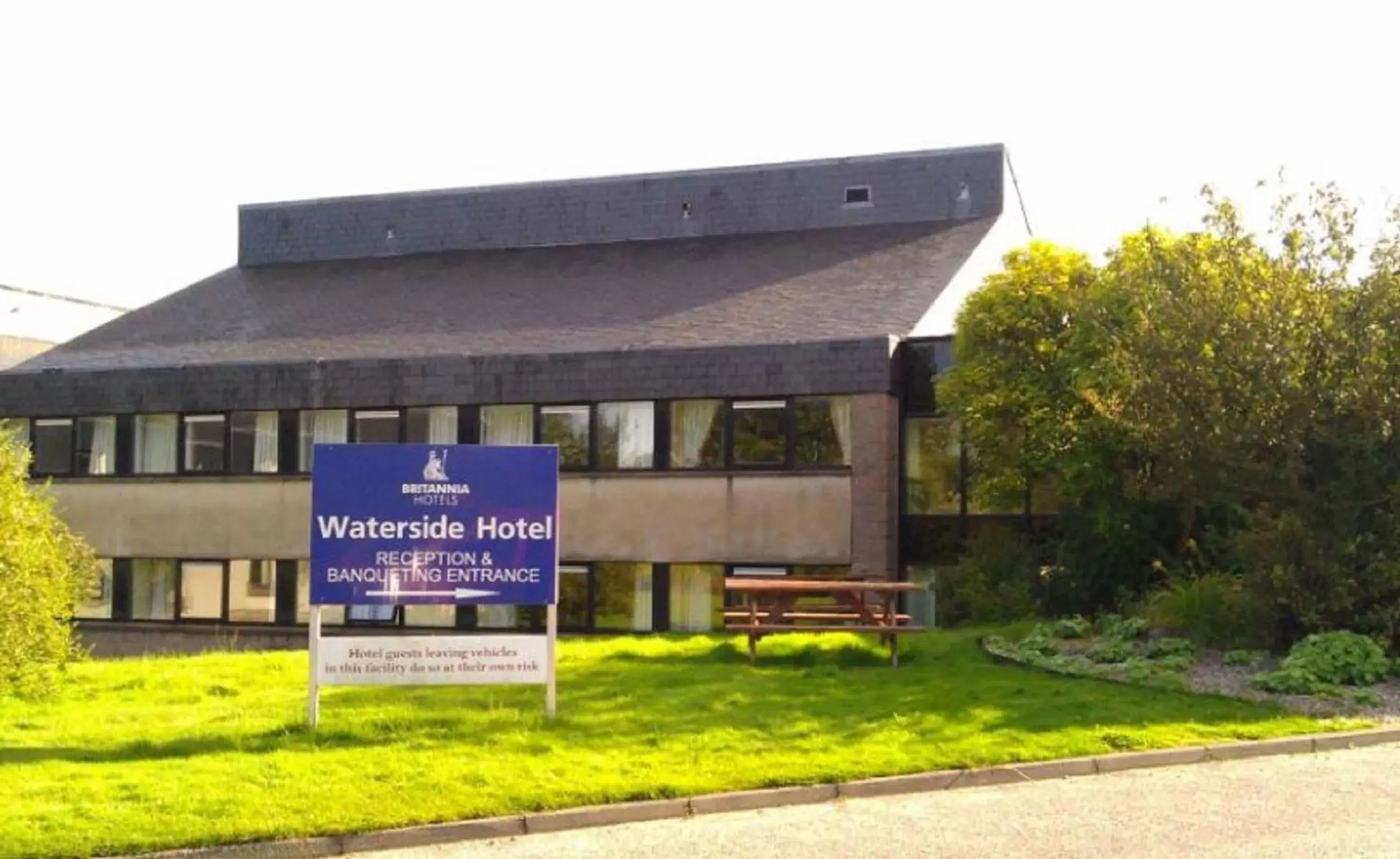 Property building in The Waterside Property building in The Waterside