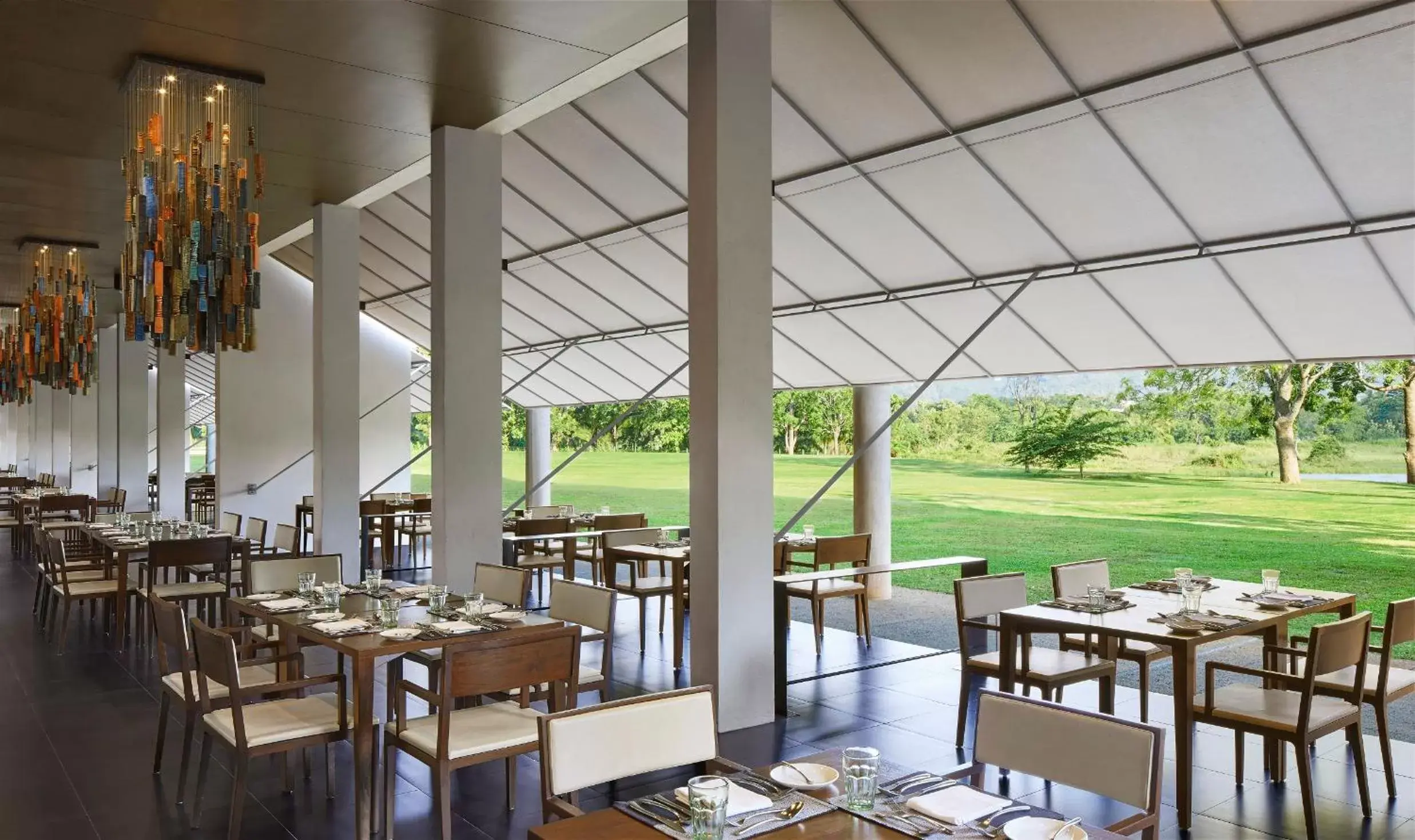 Restaurant/places to eat in Jetwing Lake Restaurant/places to eat in Jetwing Lake