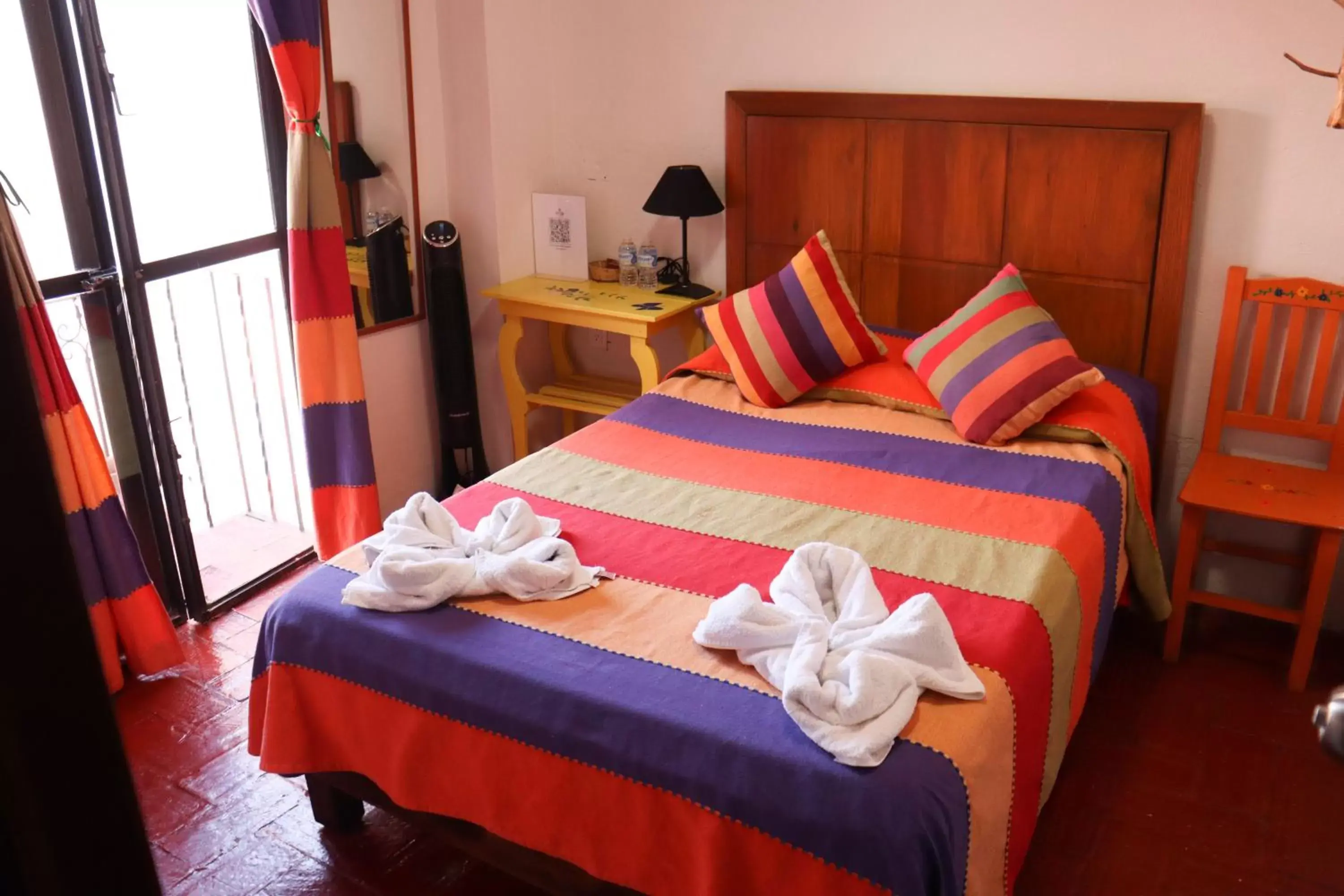 Area and facilities, Bed in Posada Don Mario