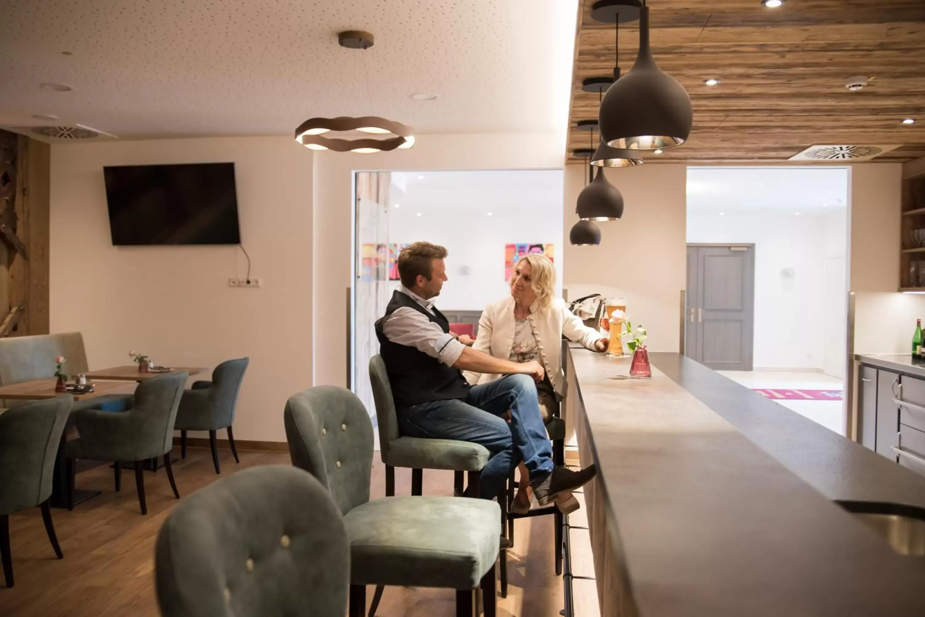 Lounge or bar in Hotel Räucherhansl Lounge or bar in Hotel Räucherhansl