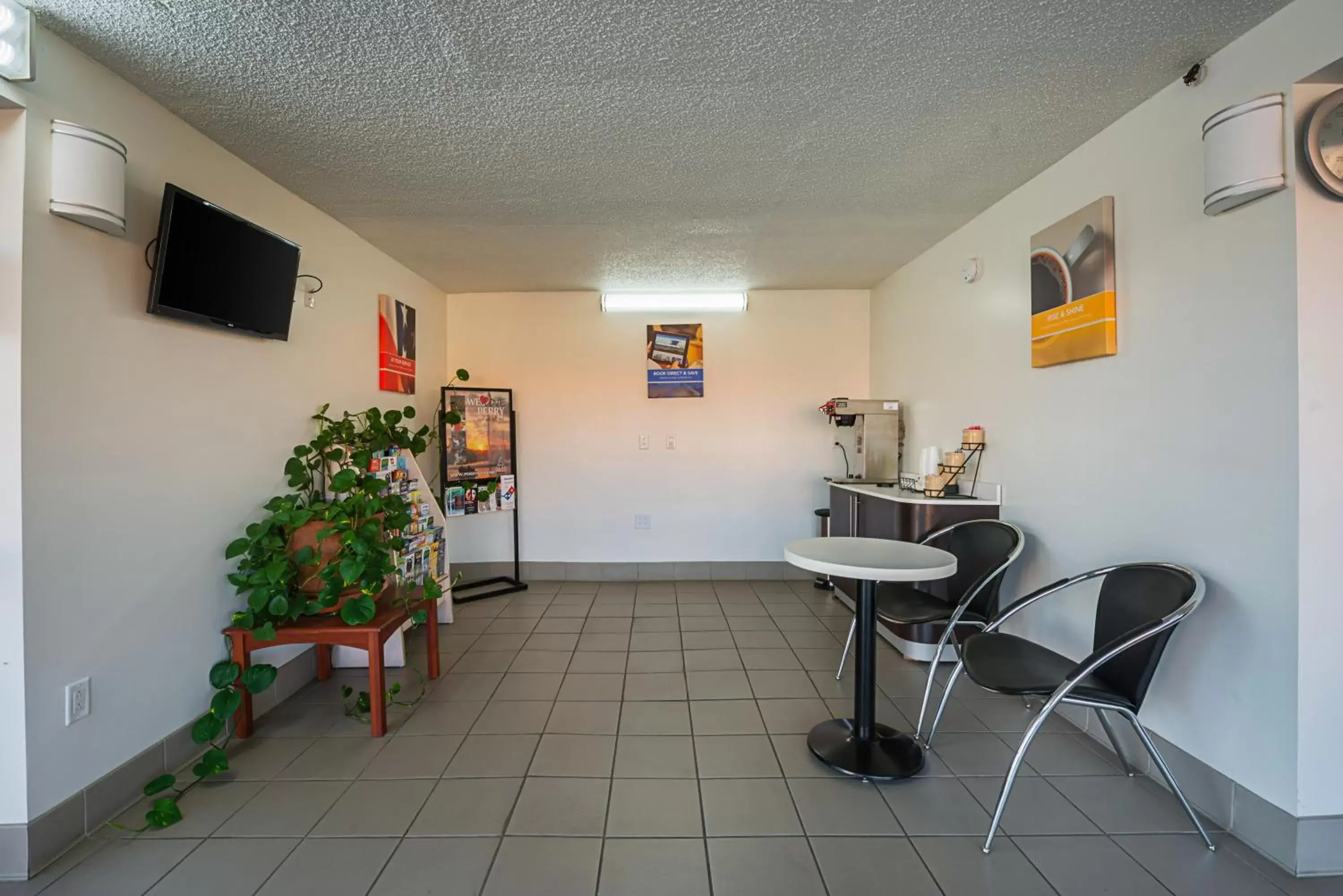 Lobby or reception in Motel 6-Perry, GA