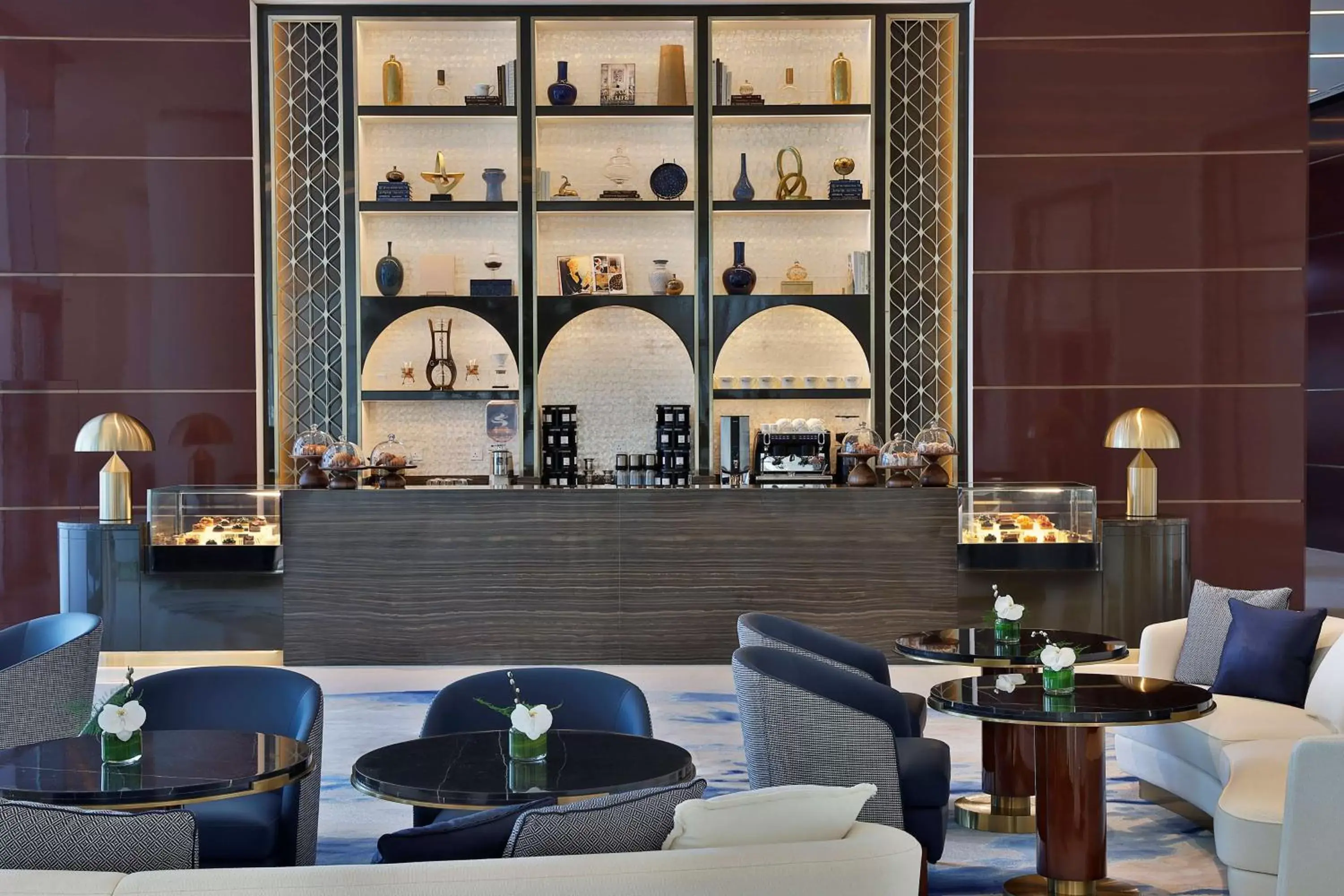 Lobby or reception, Lounge/Bar in Waldorf Astoria Lusail, Doha