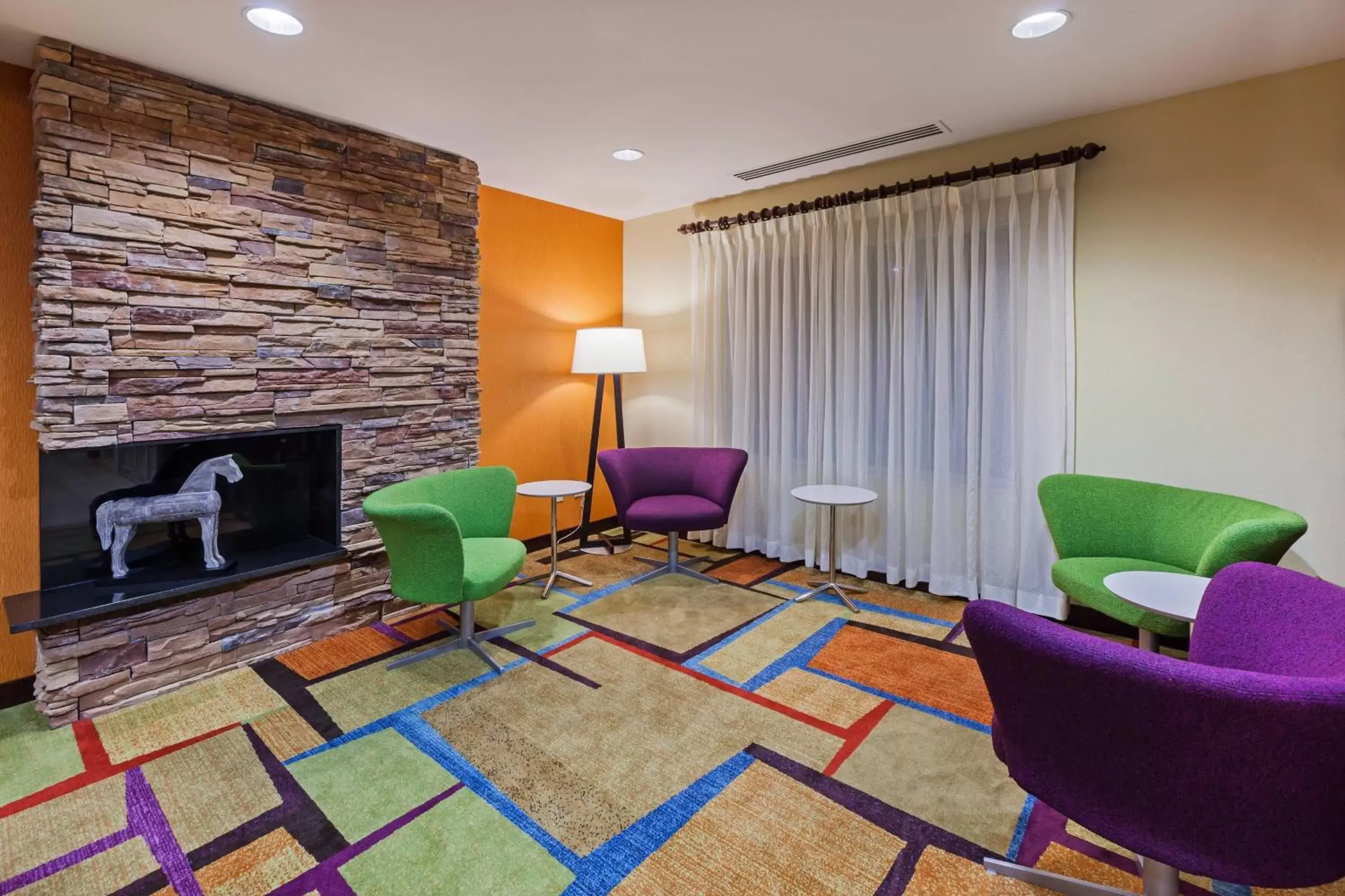 Lobby or reception, Seating Area in Fairfield Inn and Suites by Marriott Austin Northwest/The Domain Area