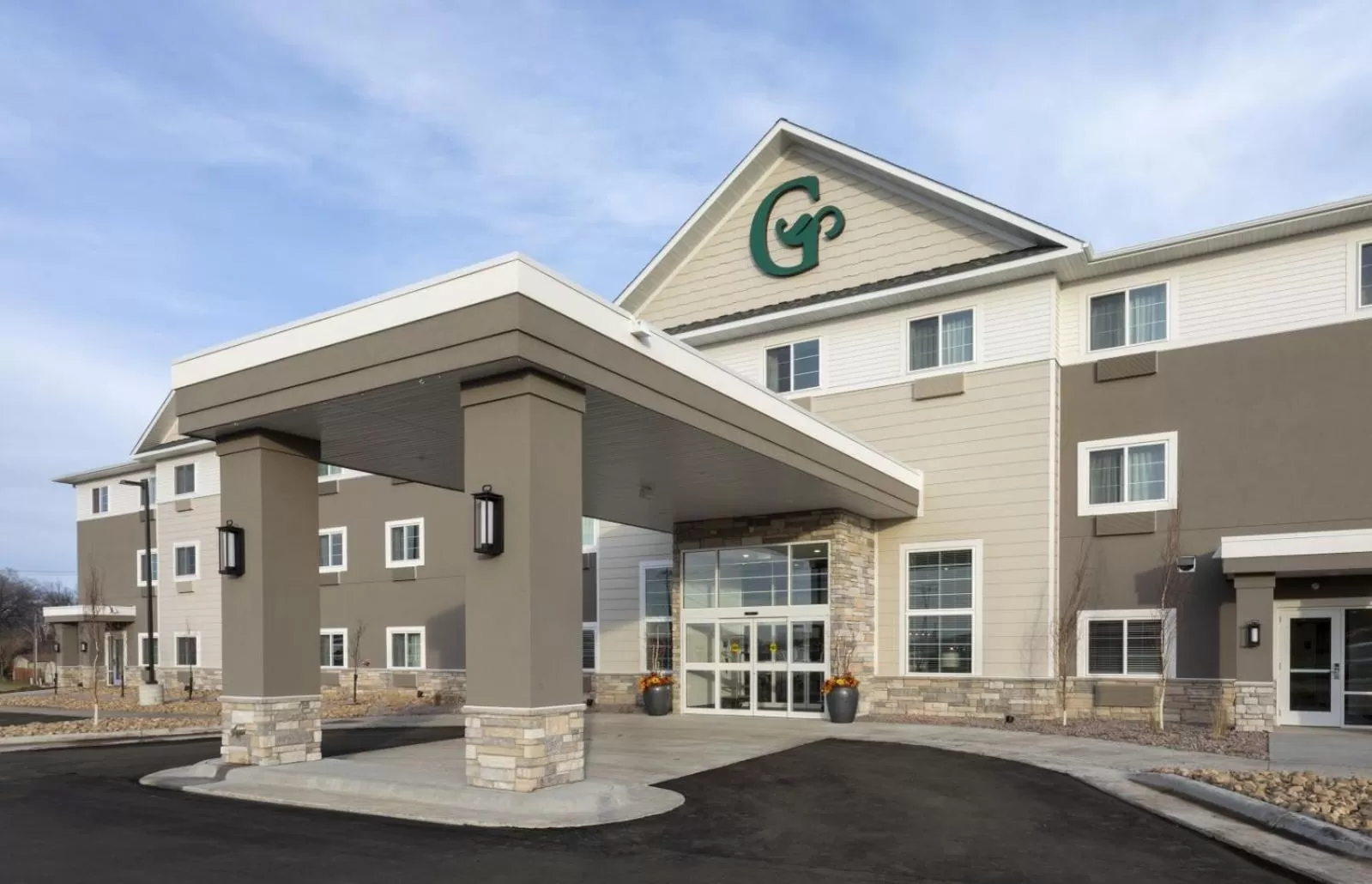 Property building in Grandstay Hotel Milbank