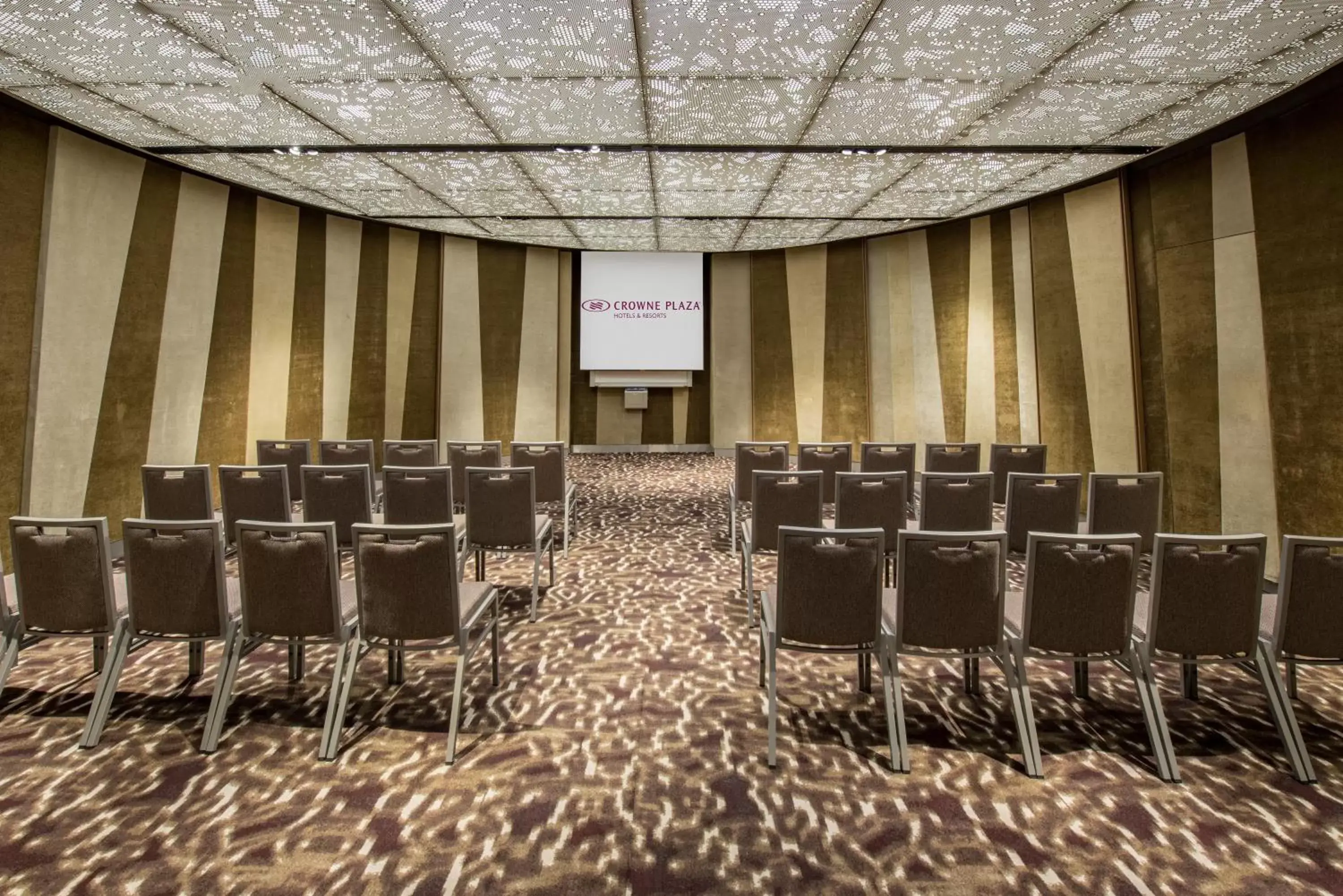 Meeting/conference room, Business Area/Conference Room in Crowne Plaza Changi Airport, an IHG Hotel