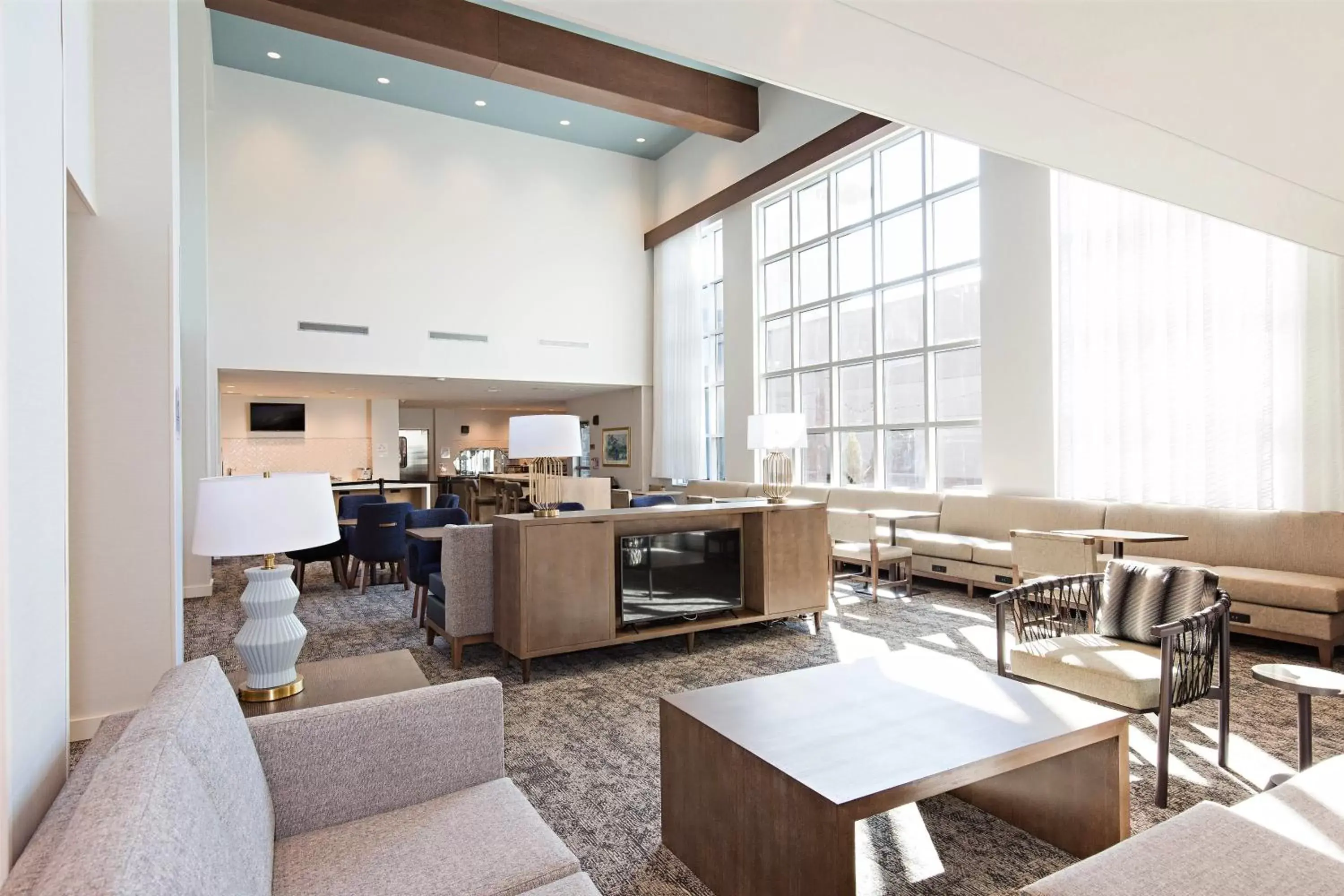 Property building, Restaurant/Places to Eat in Staybridge Suites - Denver North - Thornton, an IHG Hotel