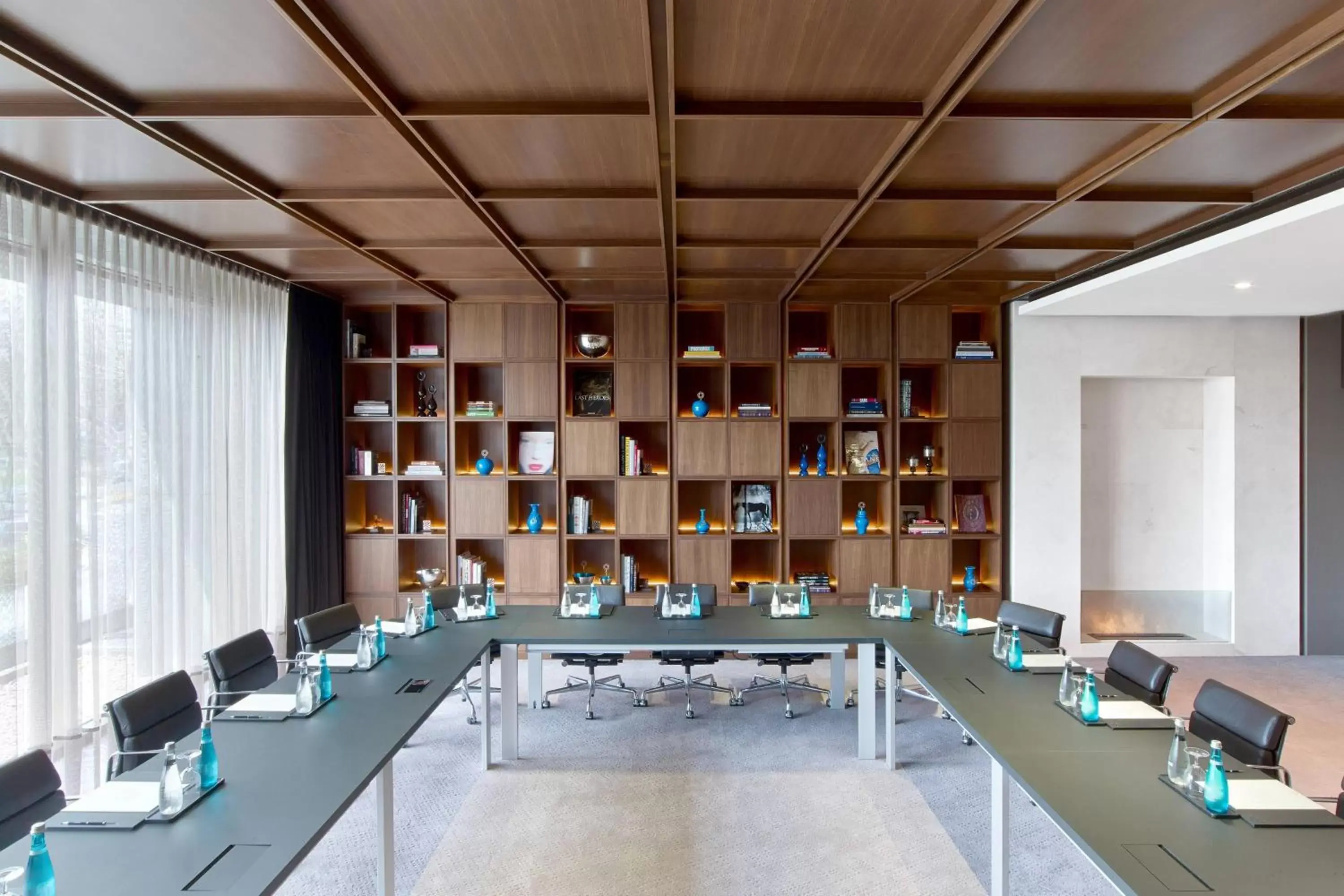 Meeting/conference room in The St. Regis Istanbul