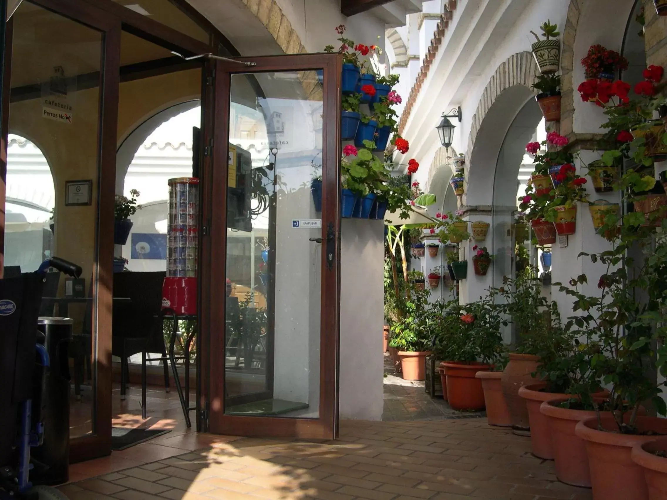 Facade/entrance in Hotel Cortijo Los Gallos