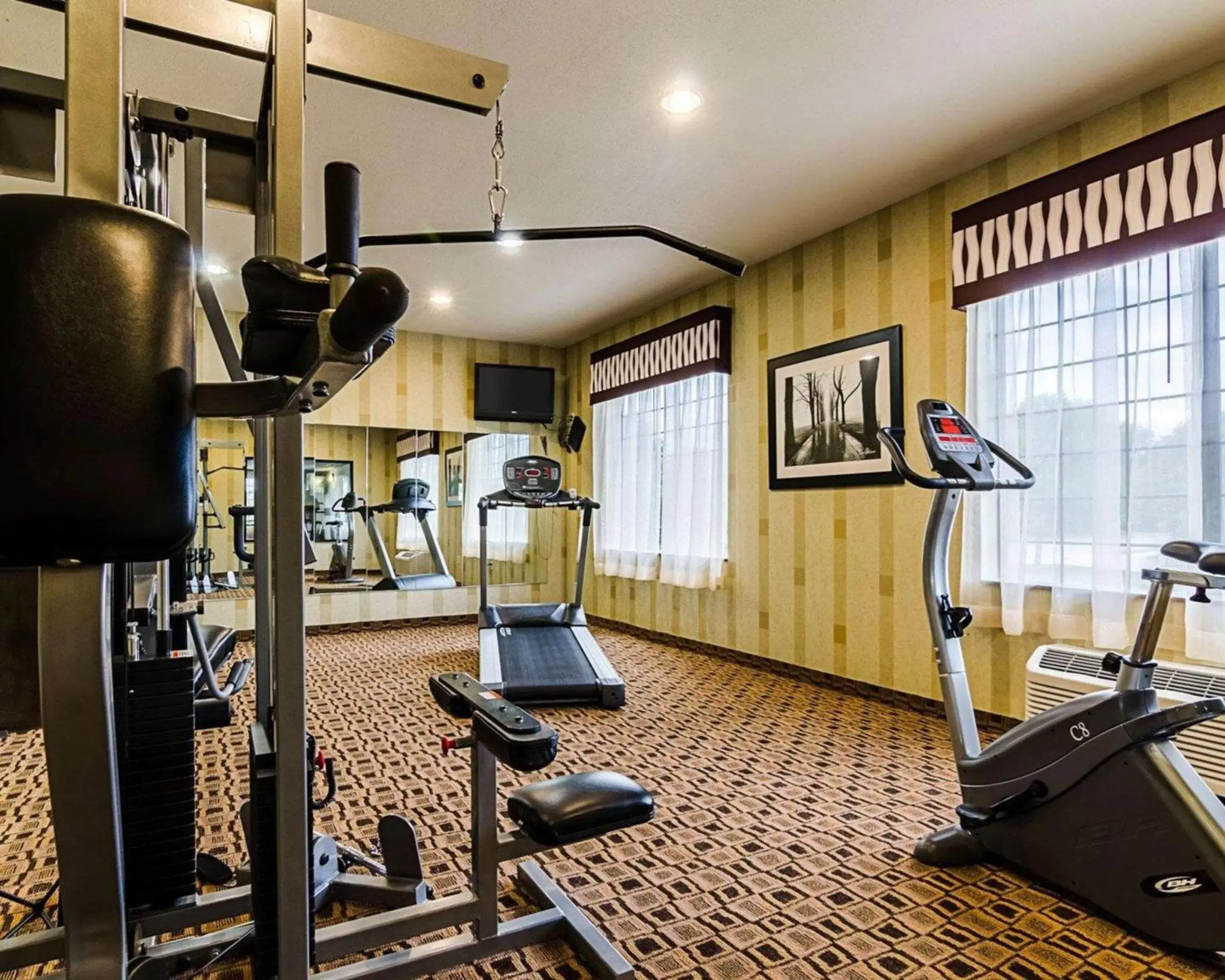Fitness centre/facilities in Comfort Inn & Suites Lawrence - University Area Fitness centre/facilities in Comfort Inn & Suites Lawrence - University Area