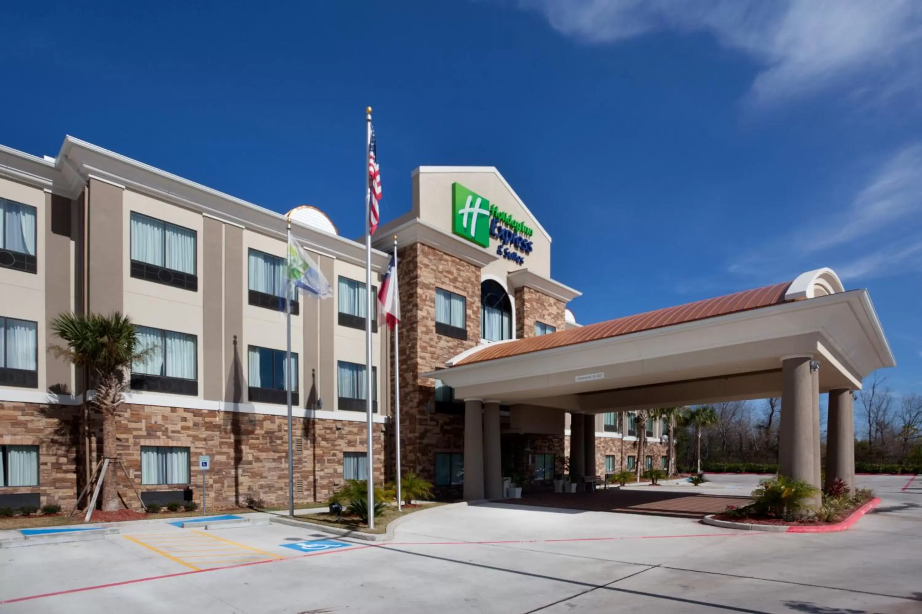 Property Building in Holiday Inn Express Hotel & Suites Houston NW Beltway 8-West Road, an IHG Hotel