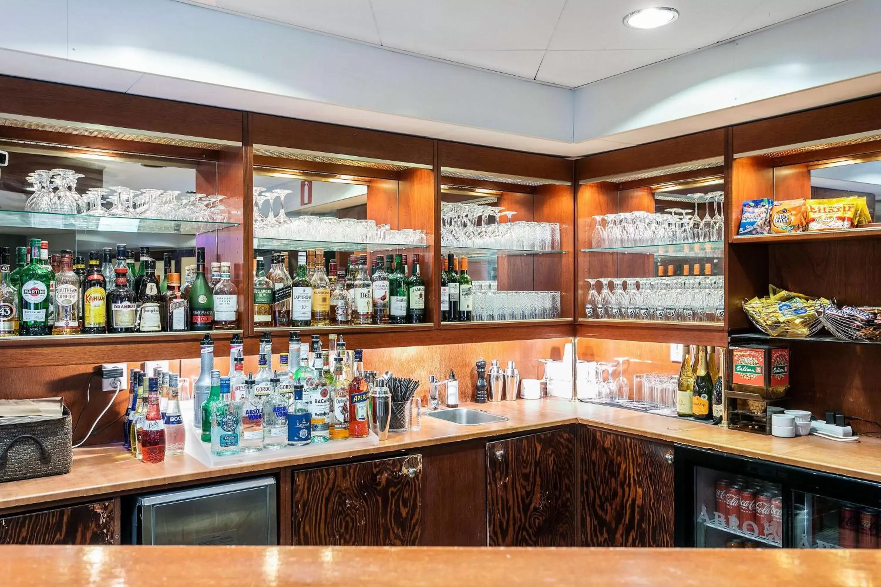 Lounge or bar in Best Western Ta Inn Hotel Lounge or bar in Best Western Ta Inn Hotel