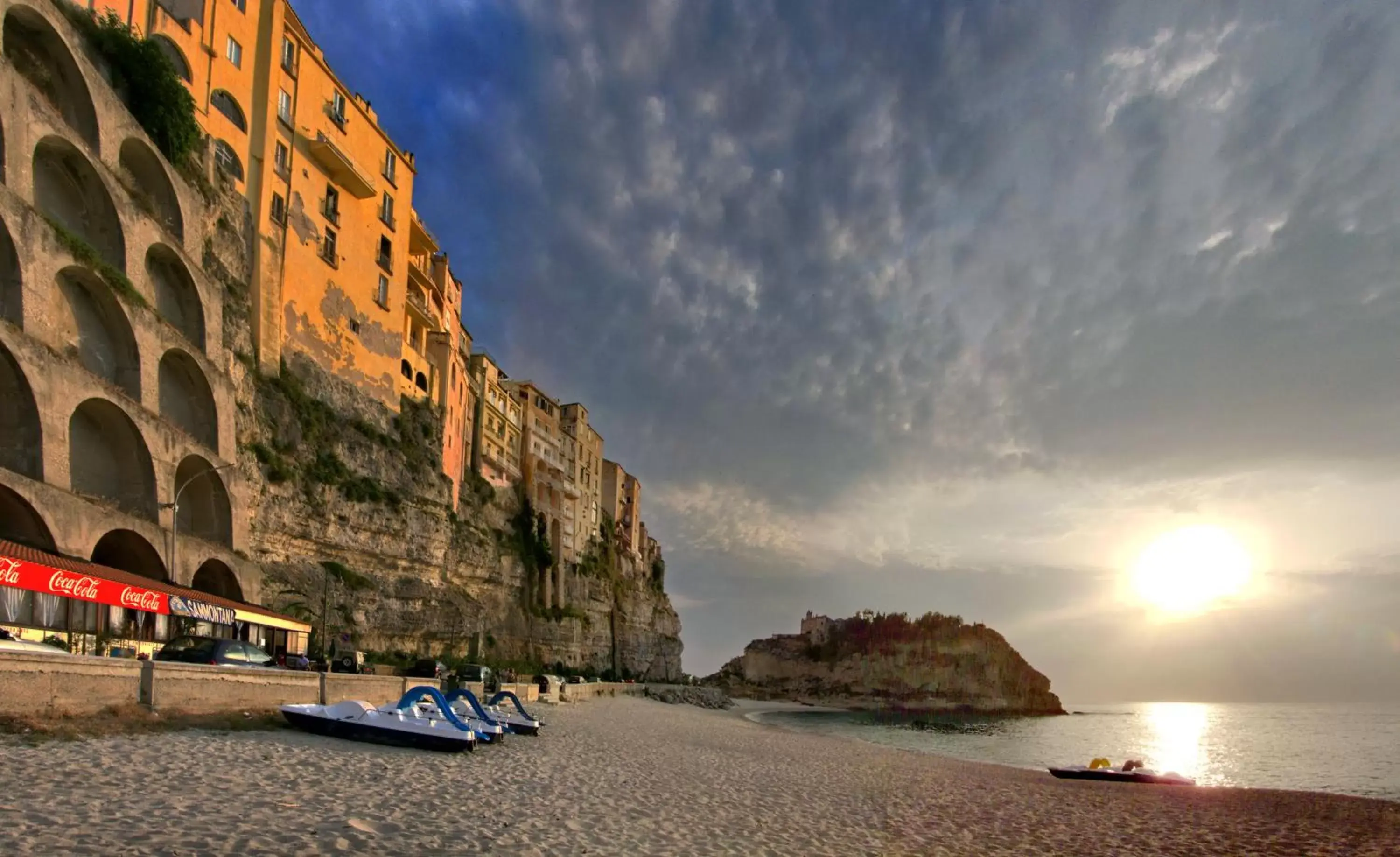 Beach in Tropeacentro