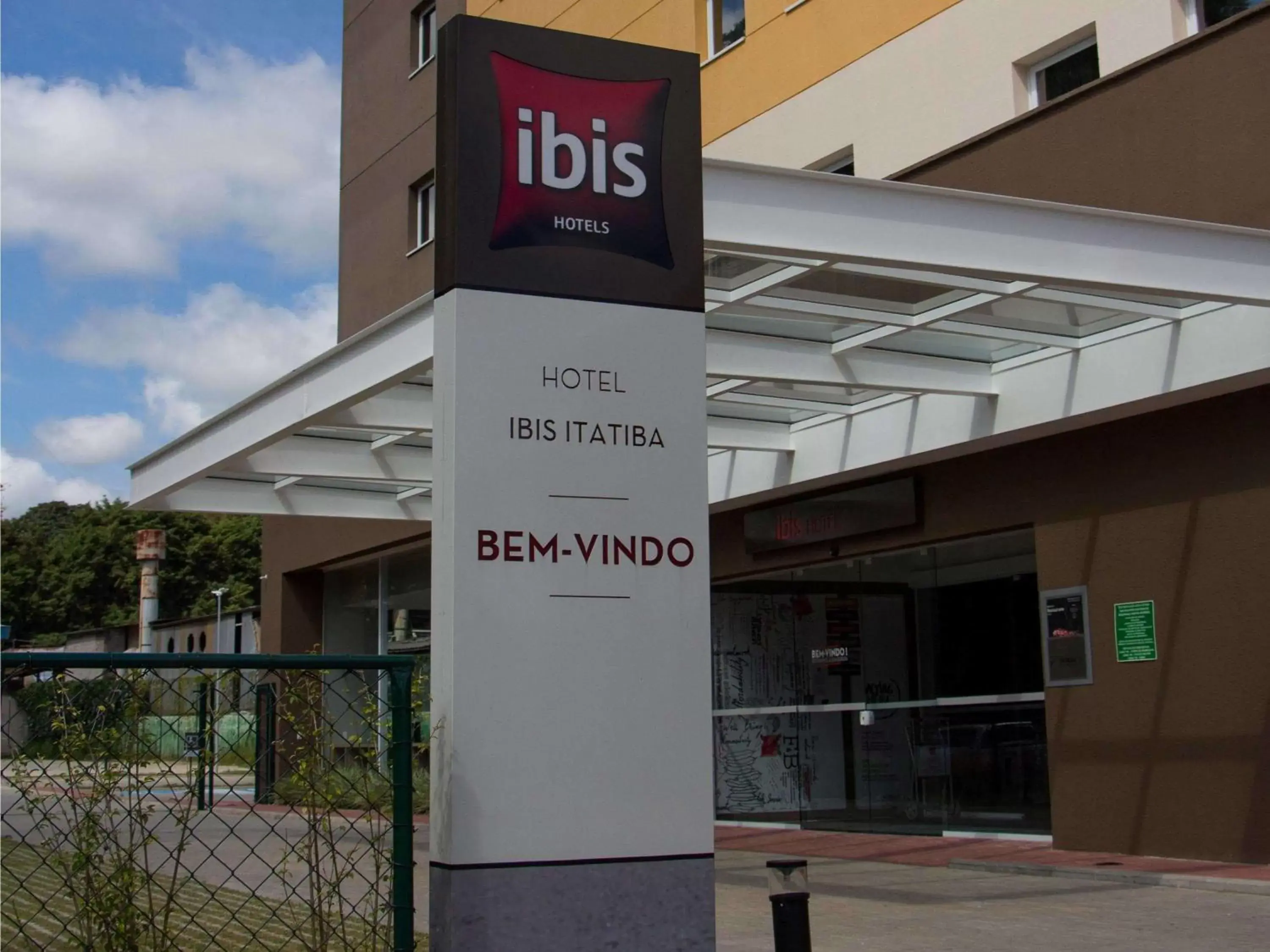 Business facilities, Property Building in ibis Itatiba