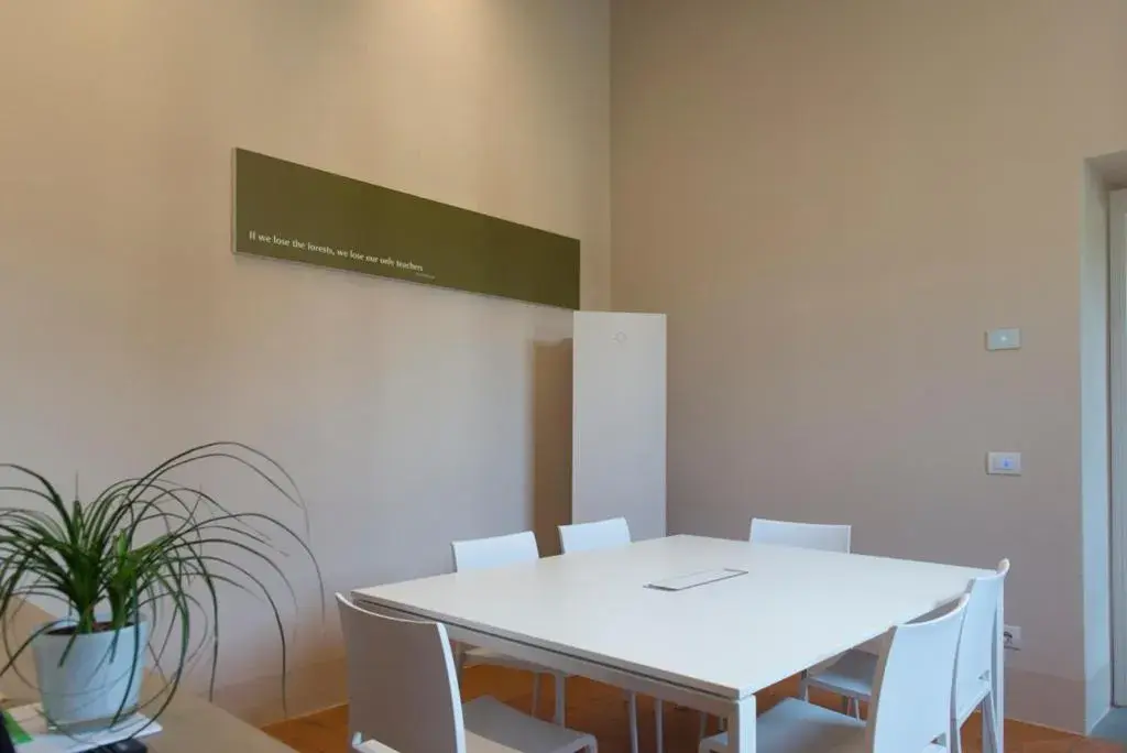 Business facilities, Dining Area in Pistoia Nursery Campus