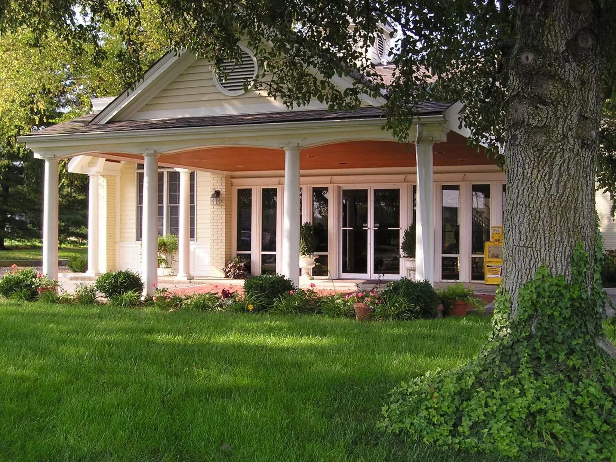 Property building in Kirkwood Inn