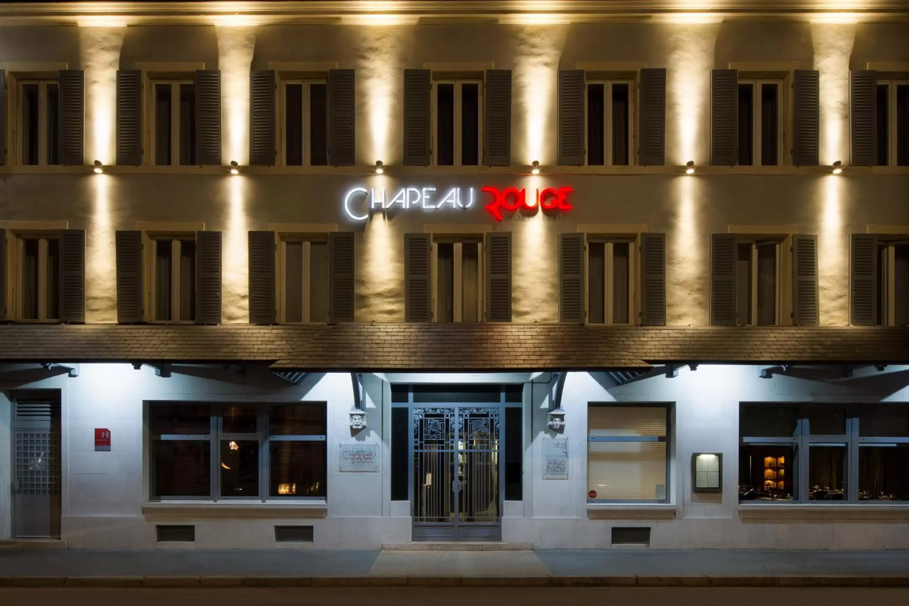 Facade/entrance, Property Building in Hostellerie Du Chapeau Rouge