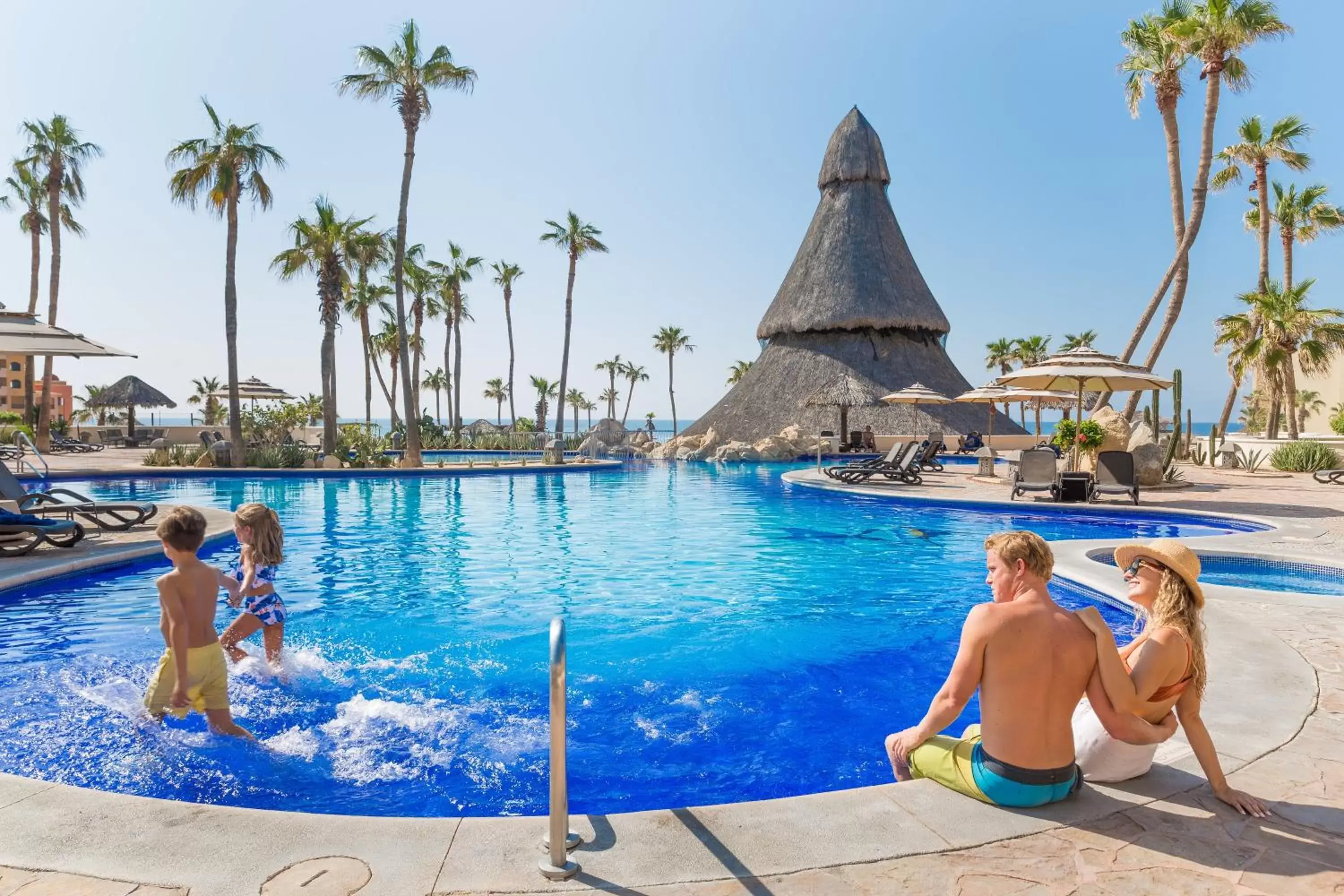 Swimming Pool in Sandos Finisterra All Inclusive