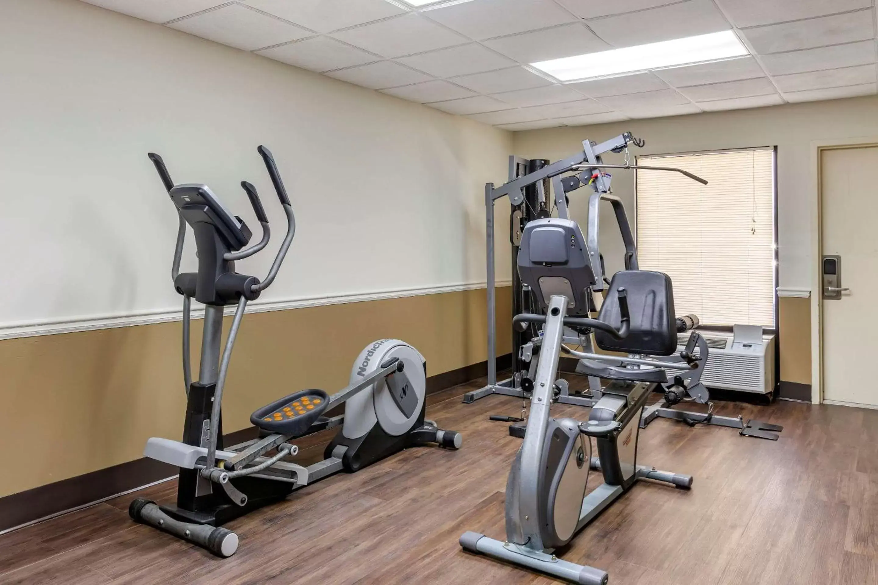 Fitness centre/facilities in Quality Inn Brunswick Fitness centre/facilities in Quality Inn Brunswick
