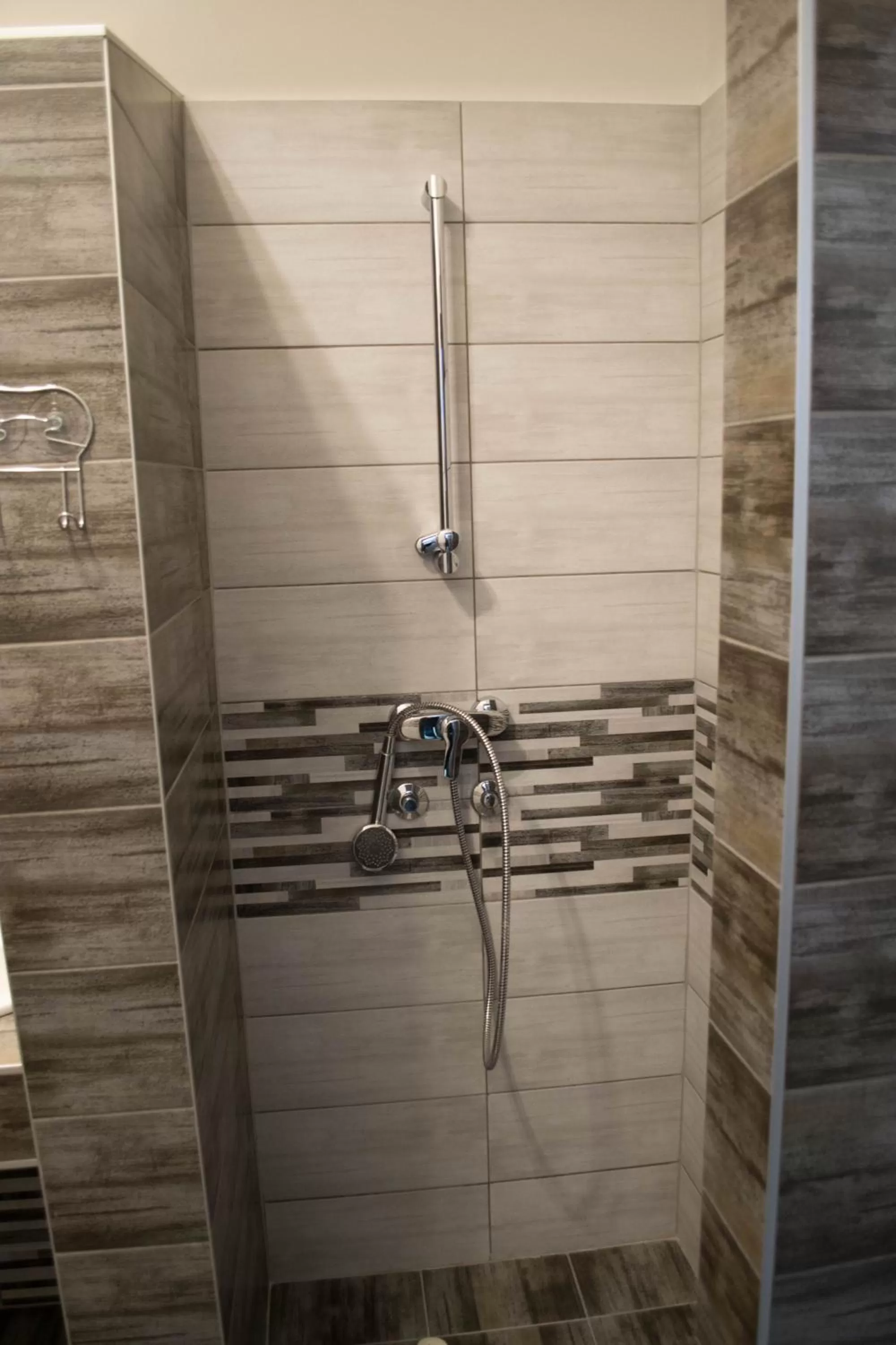 Shower in Petra Hotel