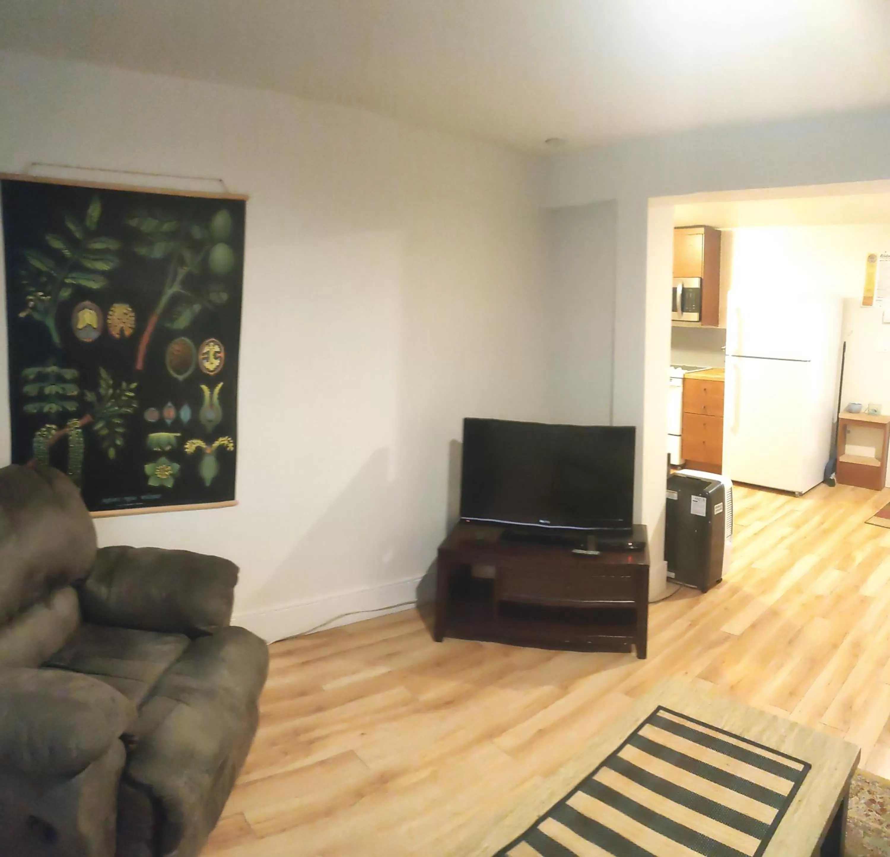 Black Rooster Guesthouse