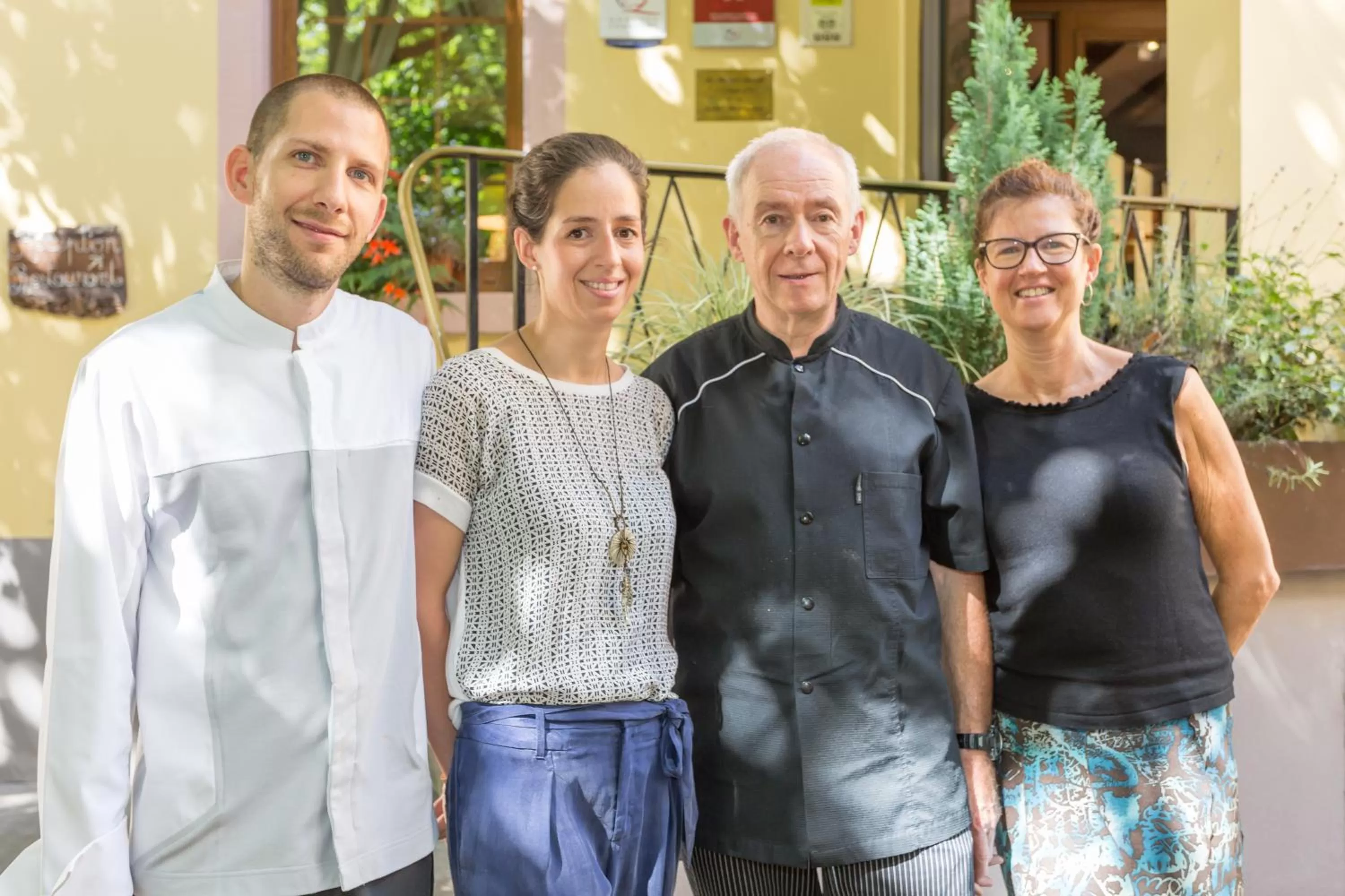 Property logo or sign in L'AO Hôtel & Restaurant L'Aigle d'Or