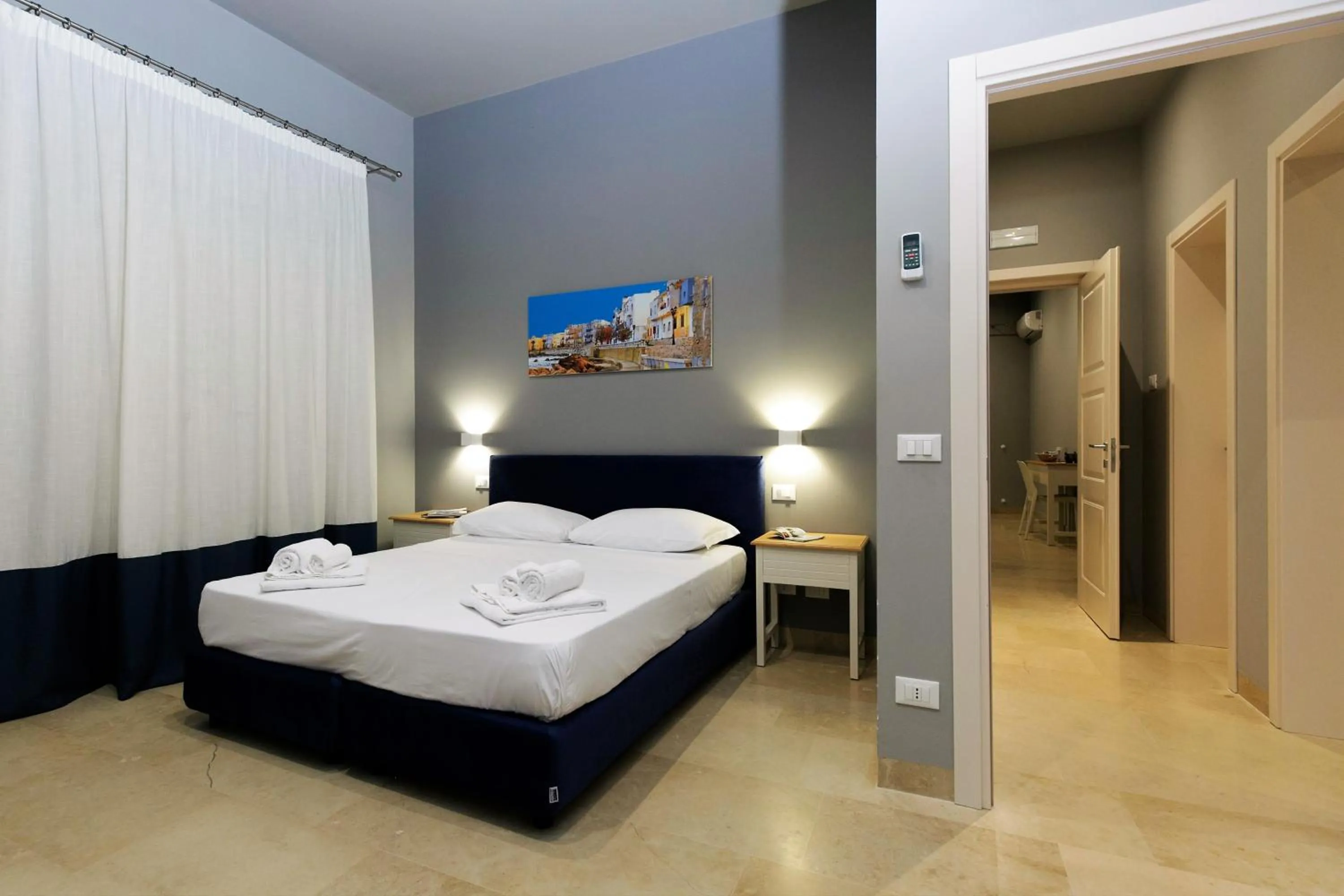 Bedroom, Bed in ZIBIBBO SUITES & ROOMS - Aparthotel in Centro Storico a Trapani