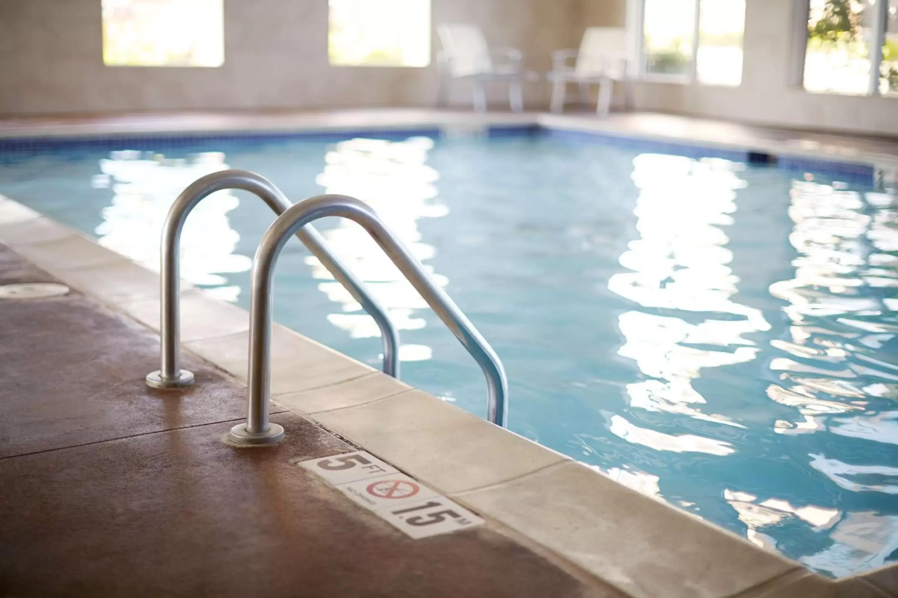 Activities, Swimming Pool in Hyatt House Indianapolis Fishers